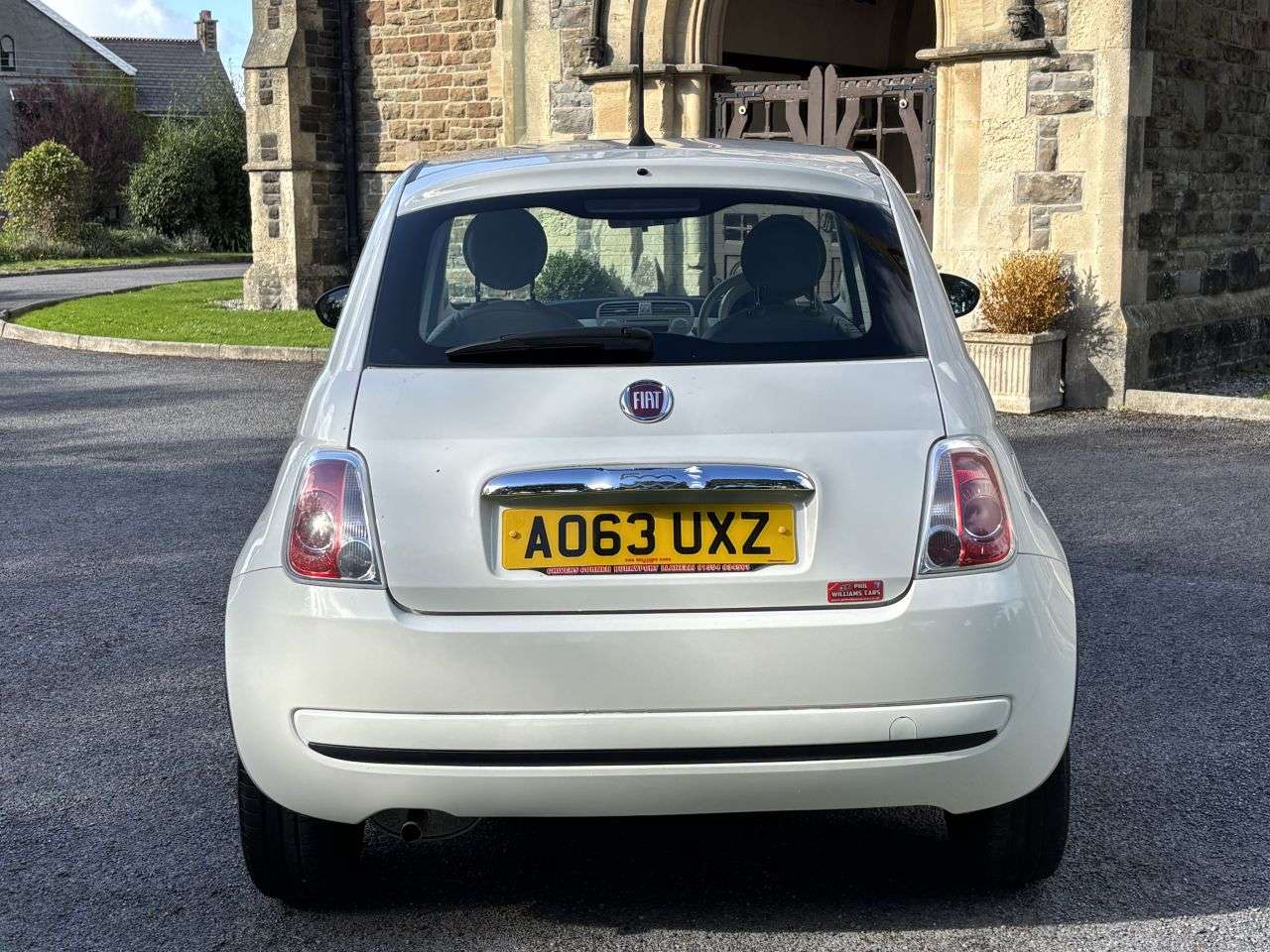 A 2013 FIAT 500 1.2 Pop Hatchback 3dr Petrol Manual Euro 4 (69 bhp) A 2013 FIAT 500 1.2 Pop Hatchback 3dr Petrol Manual Euro 4 (69 bhp)