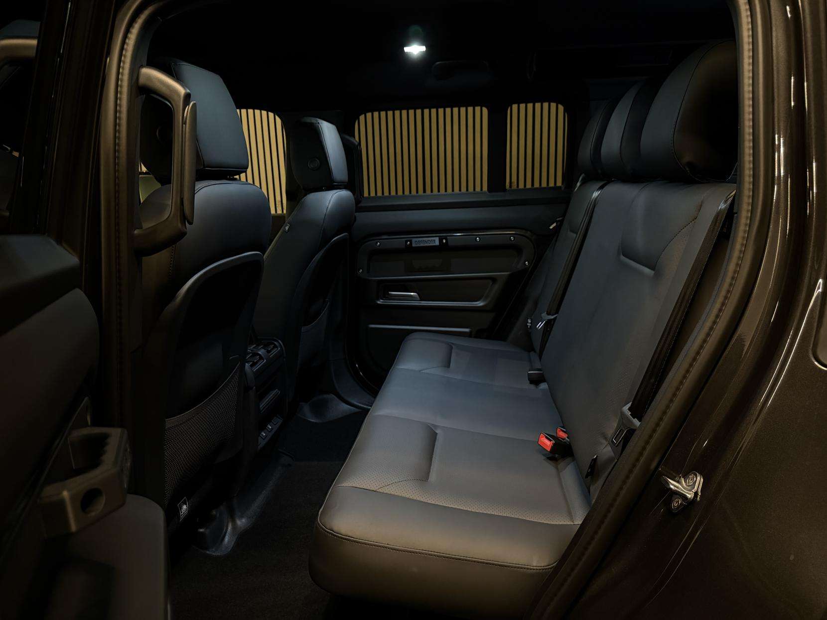 2026 LAND ROVER DEFENDER 110 2026 LAND ROVER DEFENDER 110