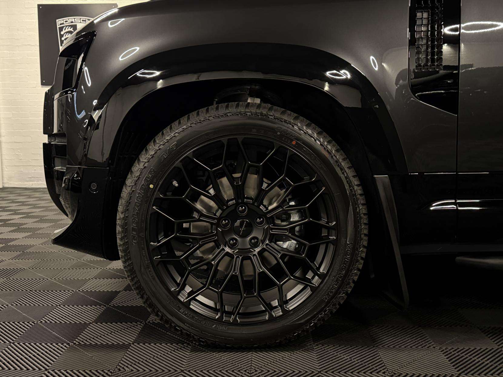 2026 LAND ROVER DEFENDER 110 2026 LAND ROVER DEFENDER 110