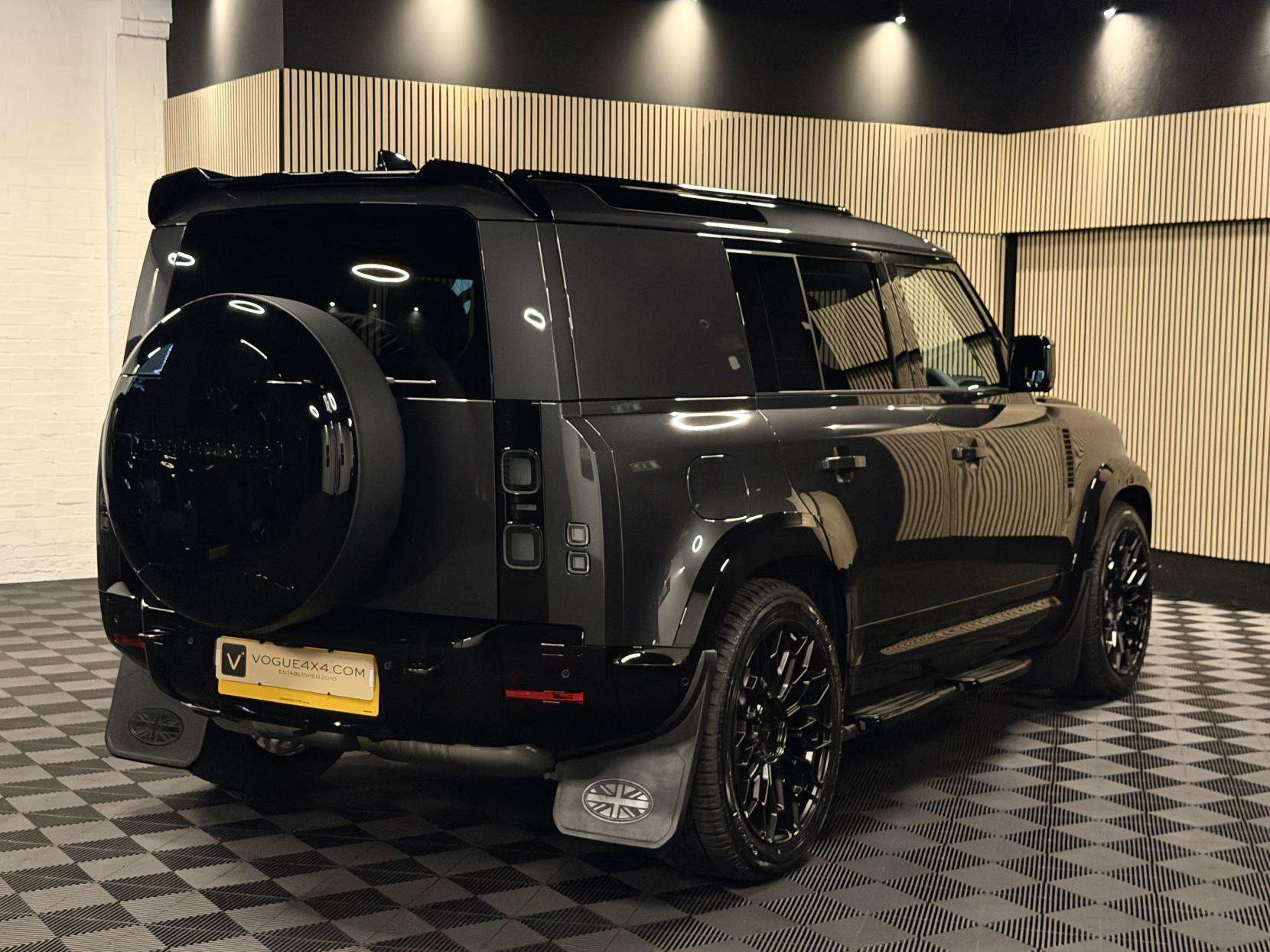 2026 LAND ROVER DEFENDER 110 2026 LAND ROVER DEFENDER 110