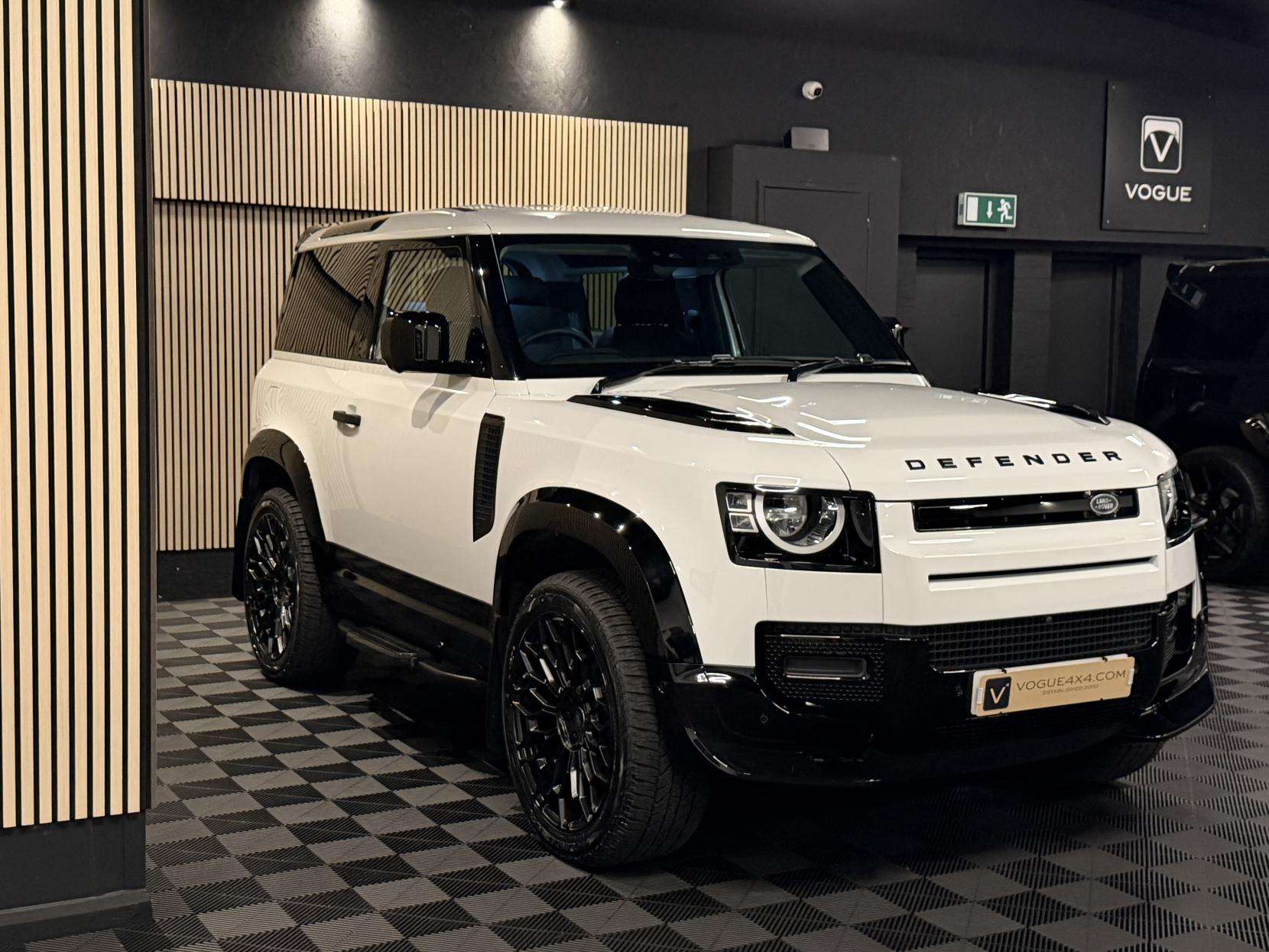 2024 LAND ROVER DEFENDER 90 2024 LAND ROVER DEFENDER 90