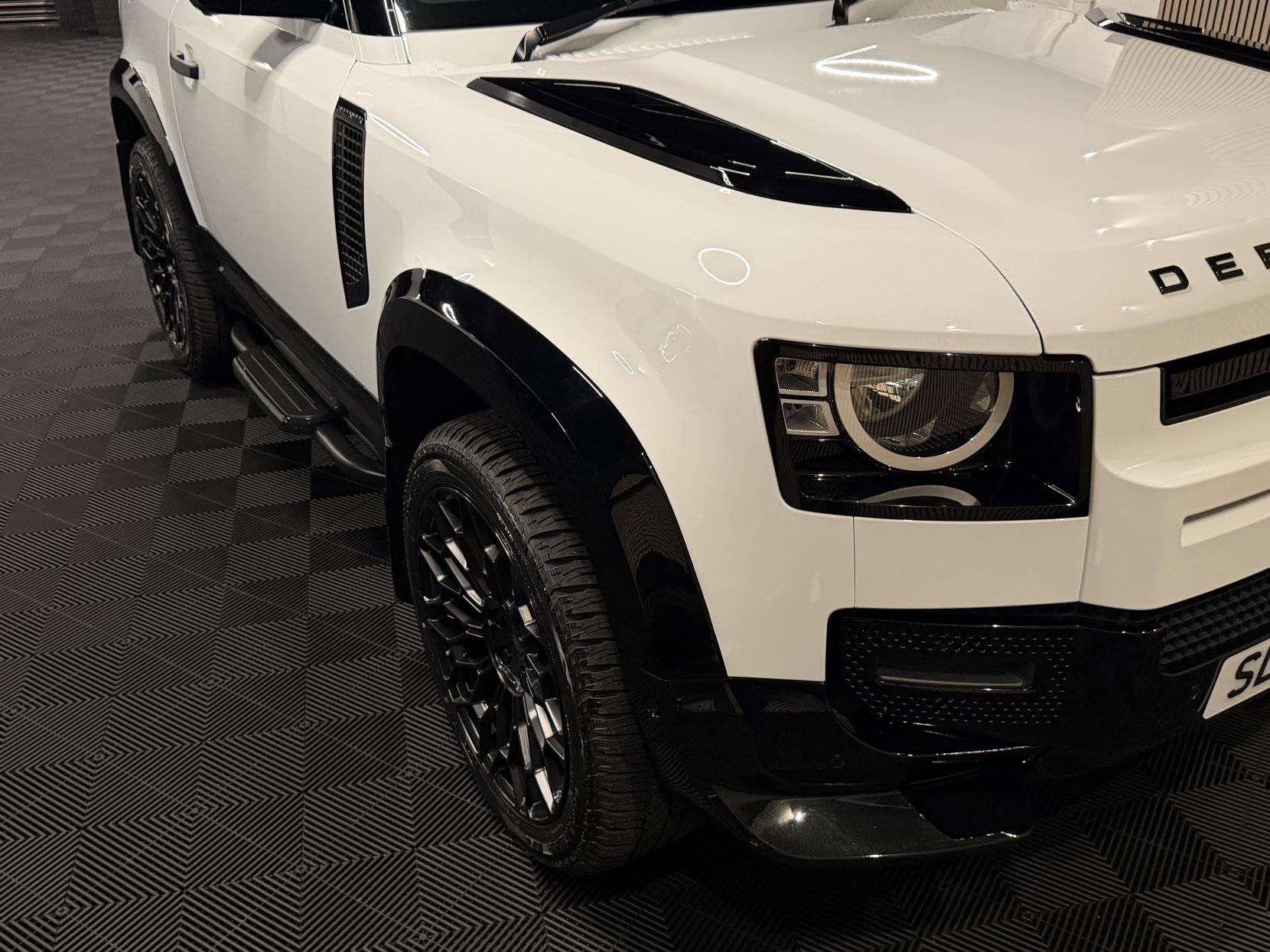 2024 LAND ROVER DEFENDER 90 2024 LAND ROVER DEFENDER 90