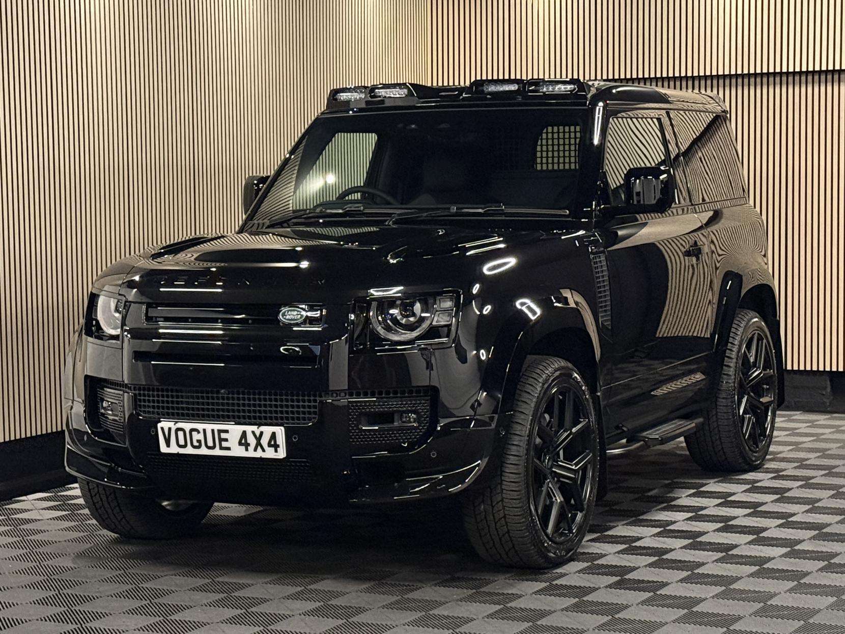 2025 LAND ROVER DEFENDER 90 2025 LAND ROVER DEFENDER 90