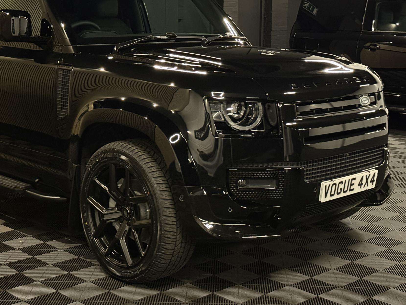 2025 LAND ROVER DEFENDER 90 2025 LAND ROVER DEFENDER 90