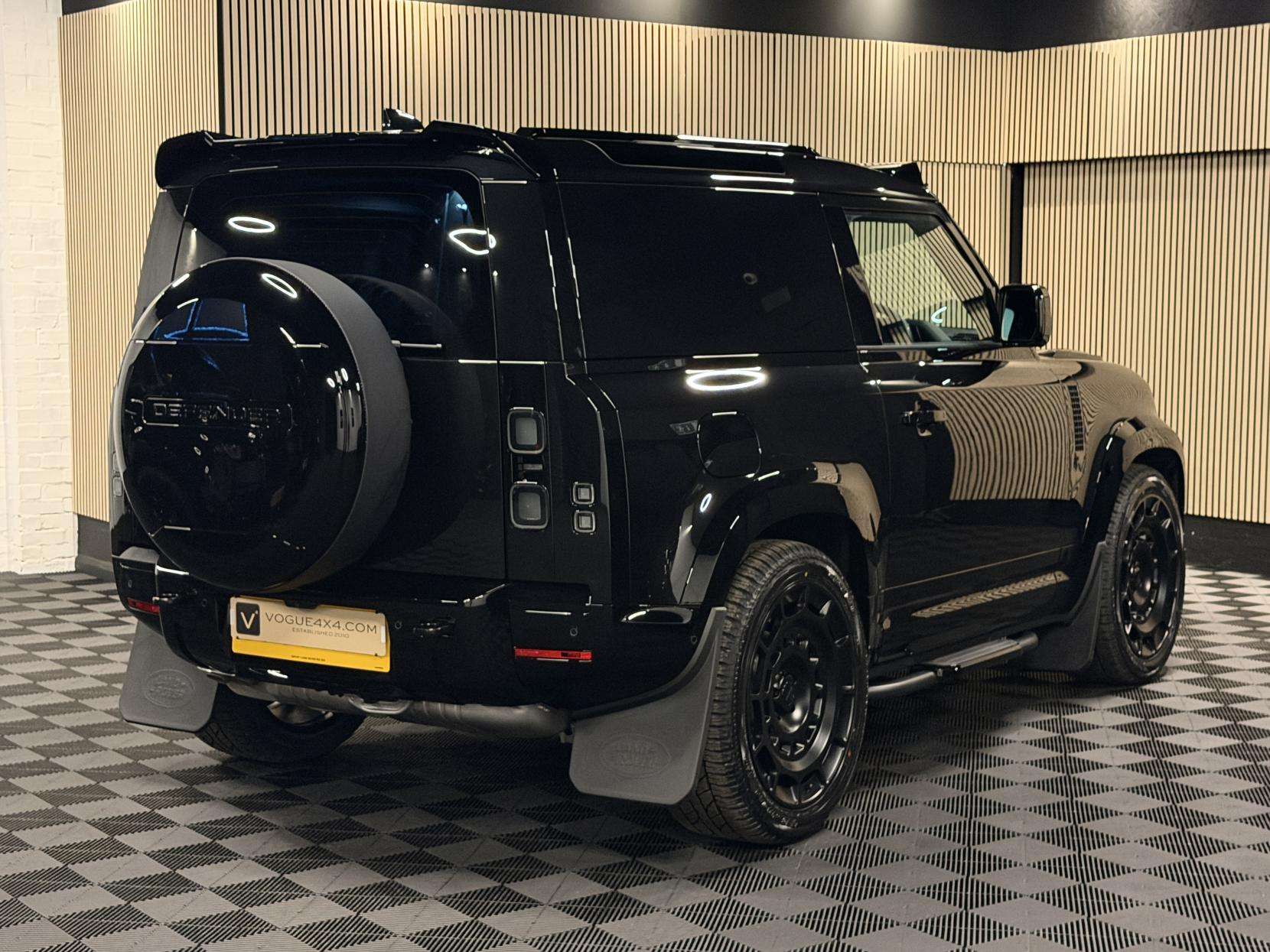 2026 LAND ROVER DEFENDER 90 2026 LAND ROVER DEFENDER 90