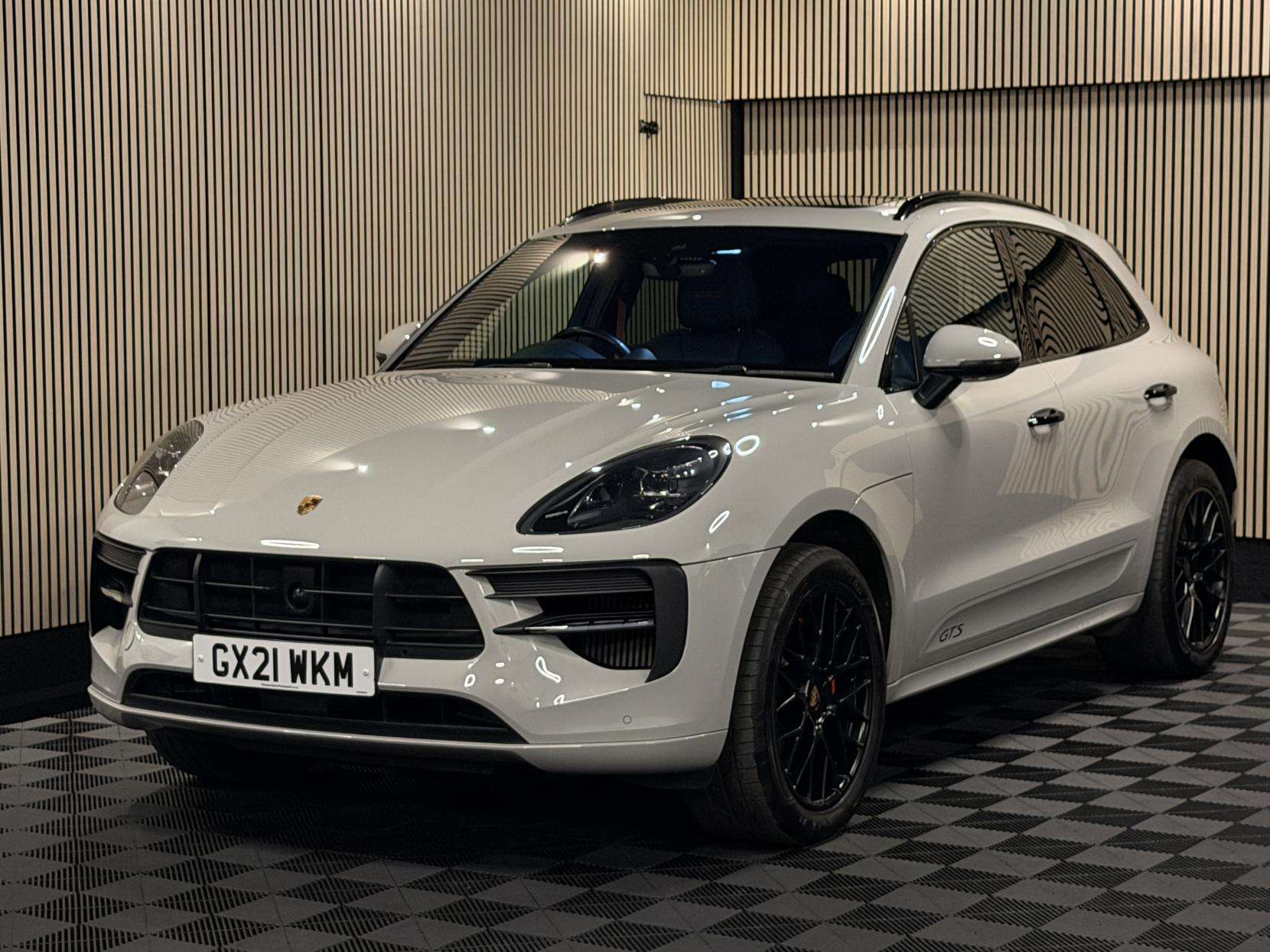 2021 PORSCHE MACAN 2021 PORSCHE MACAN