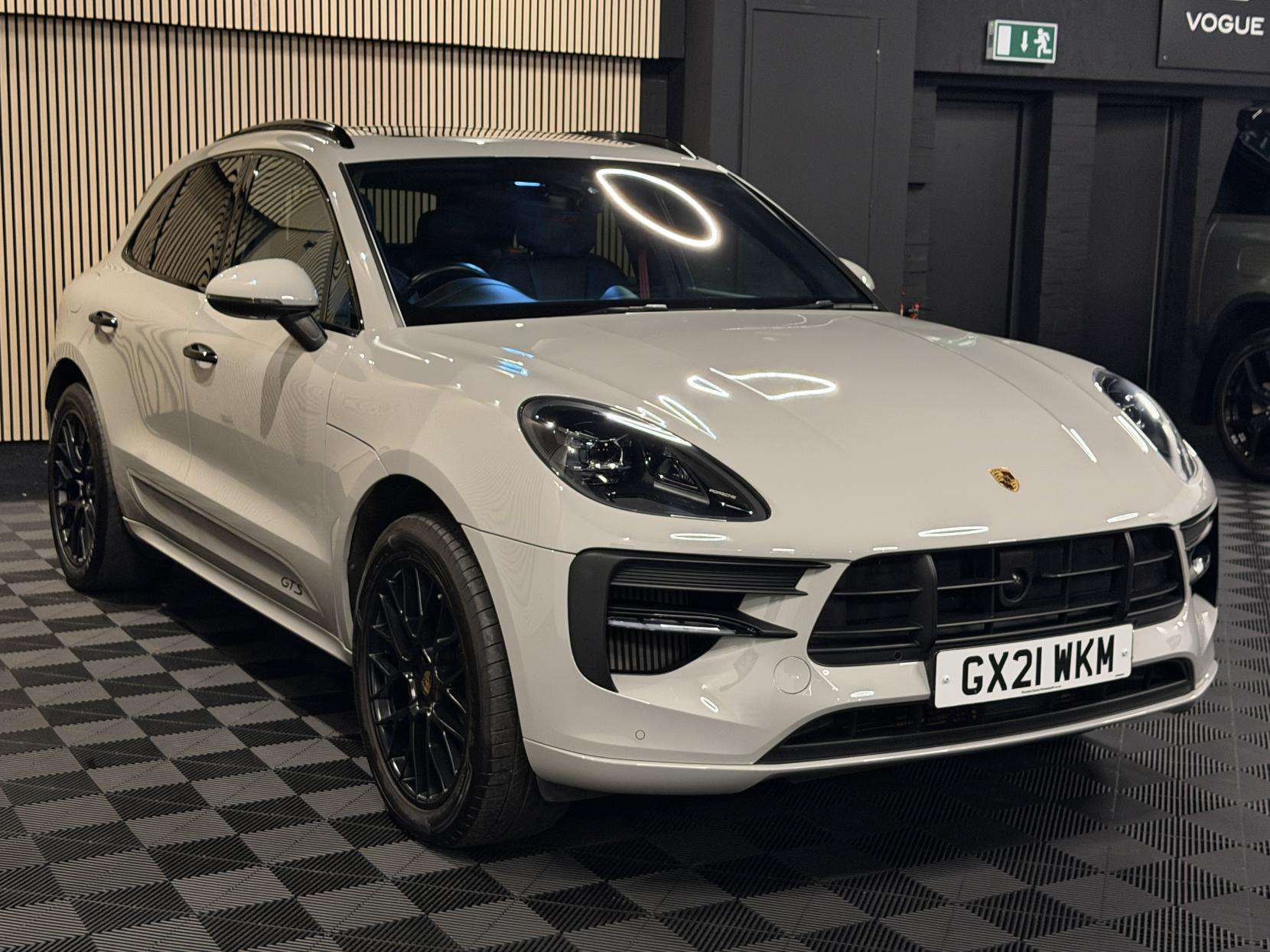 2021 PORSCHE MACAN 2021 PORSCHE MACAN