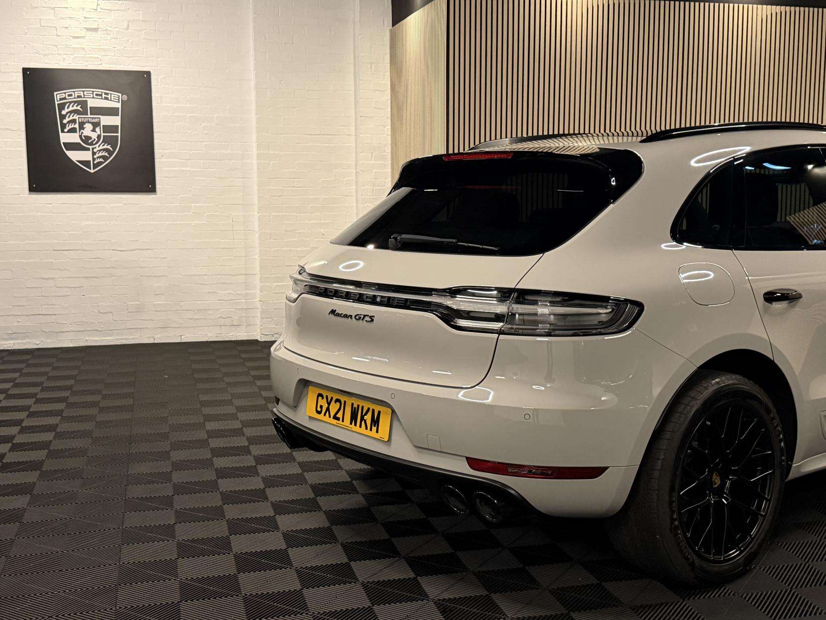2021 PORSCHE MACAN 2021 PORSCHE MACAN