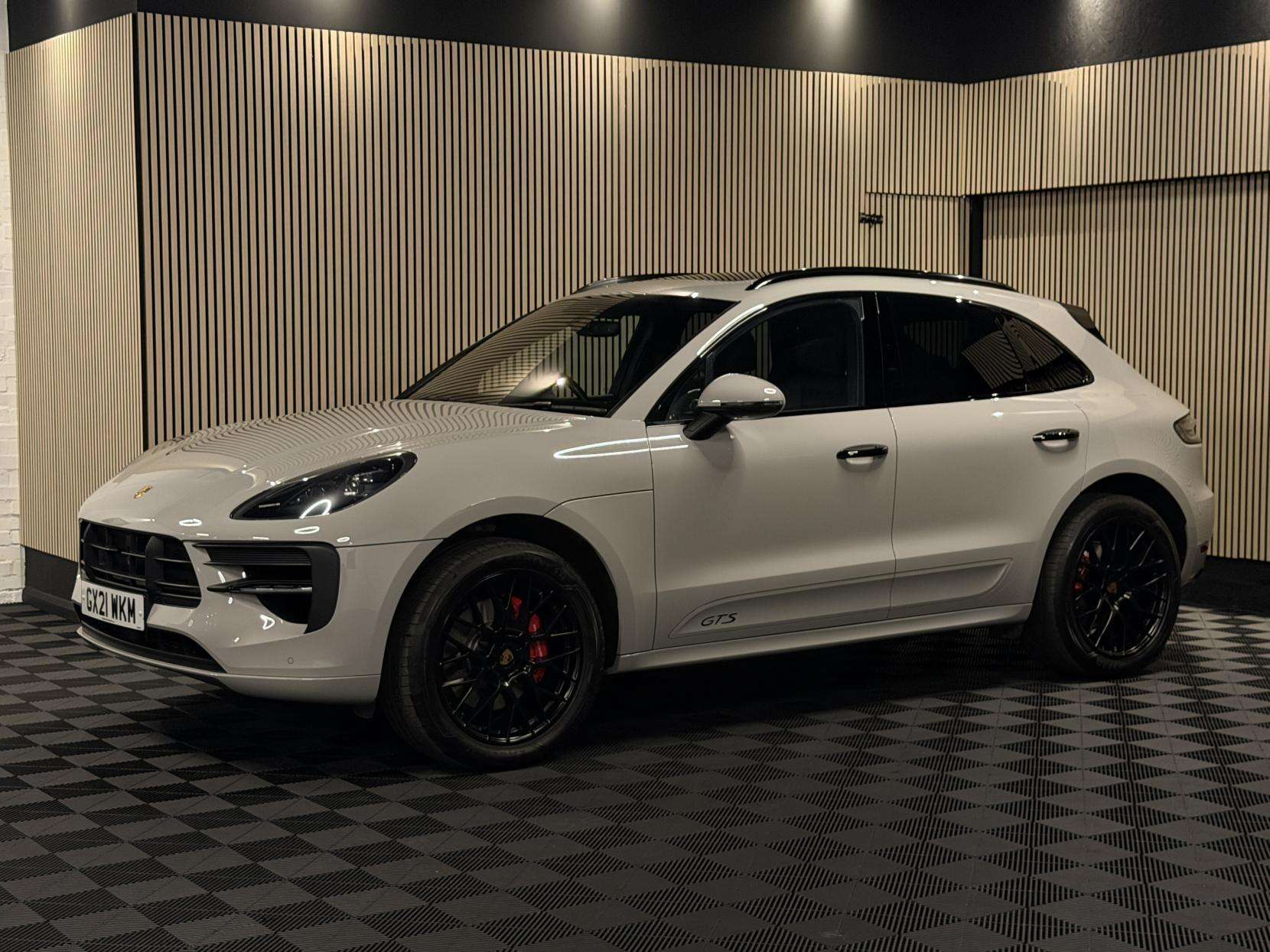 2021 PORSCHE MACAN 2021 PORSCHE MACAN