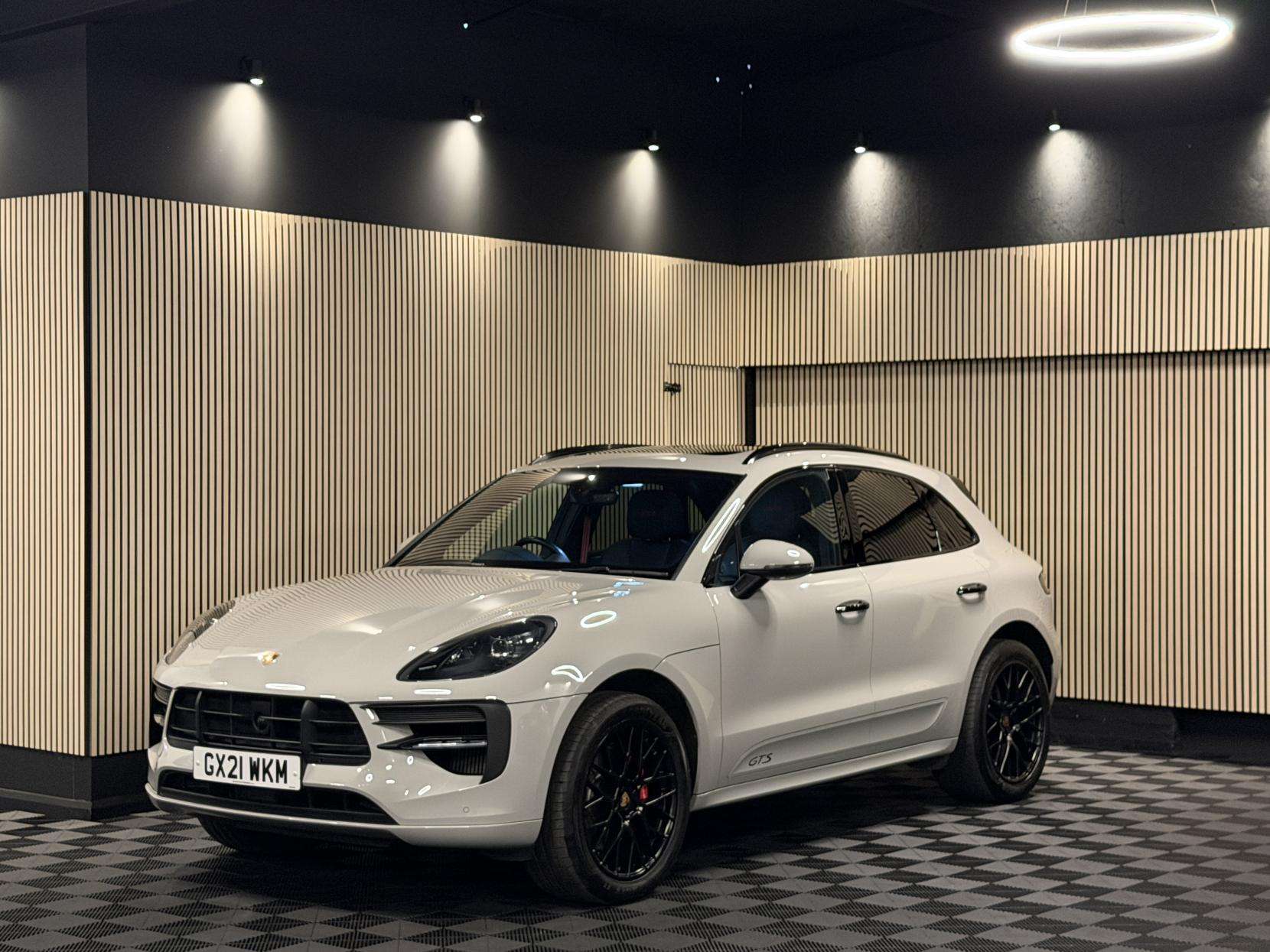 2021 PORSCHE MACAN 2021 PORSCHE MACAN