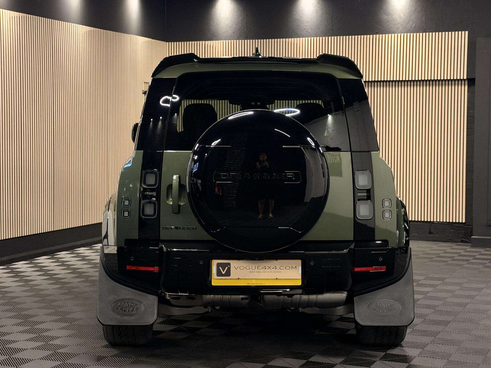 2026 LAND ROVER DEFENDER 110 2026 LAND ROVER DEFENDER 110
