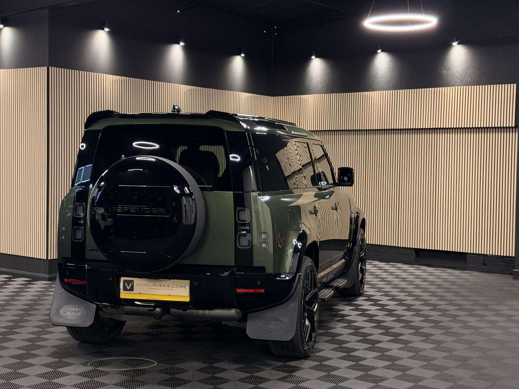 2026 LAND ROVER DEFENDER 110 2026 LAND ROVER DEFENDER 110