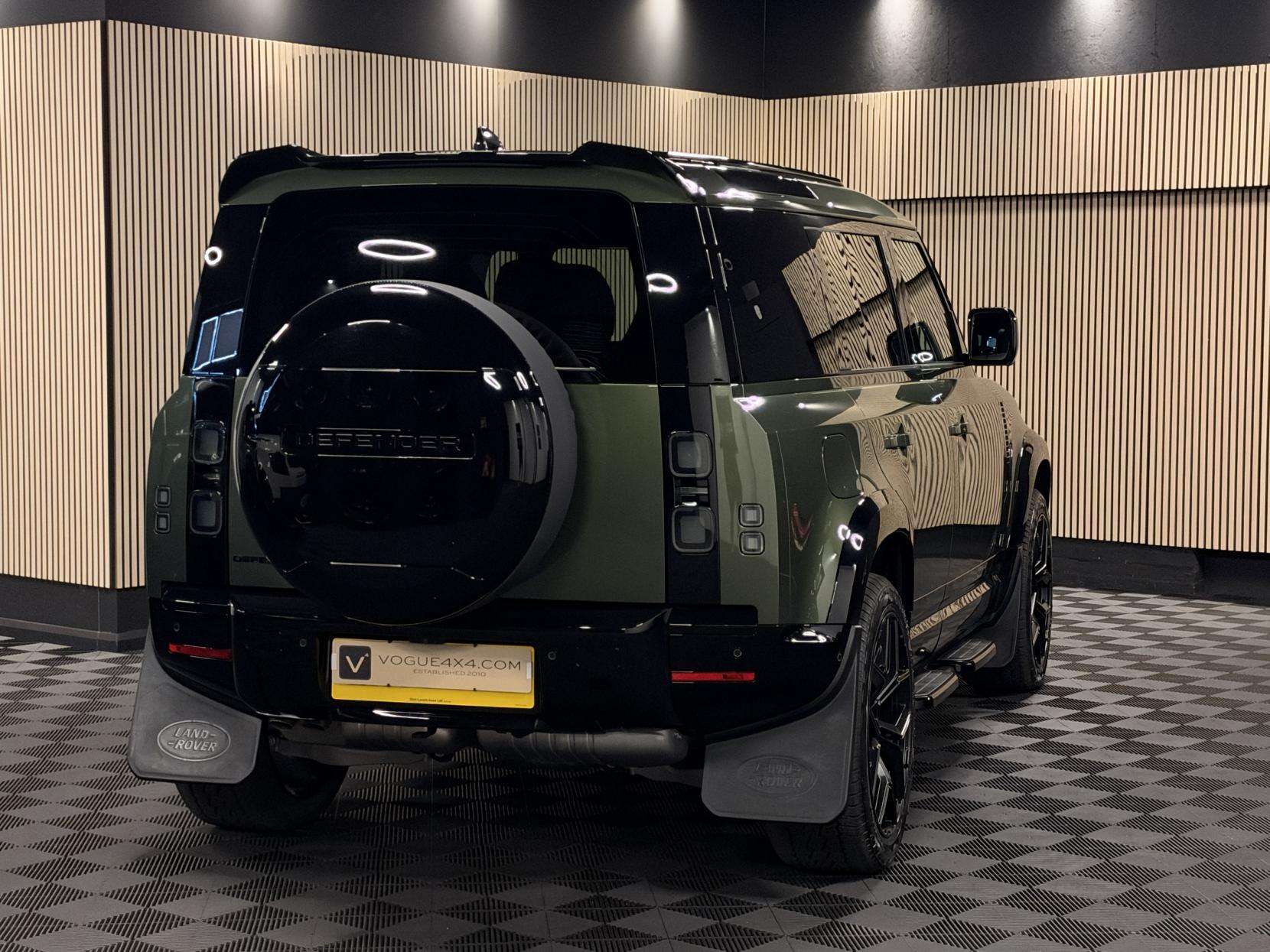 2026 LAND ROVER DEFENDER 110 2026 LAND ROVER DEFENDER 110