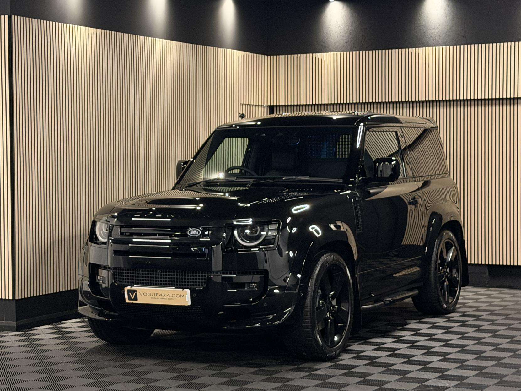 2025 LAND ROVER DEFENDER 90 2025 LAND ROVER DEFENDER 90