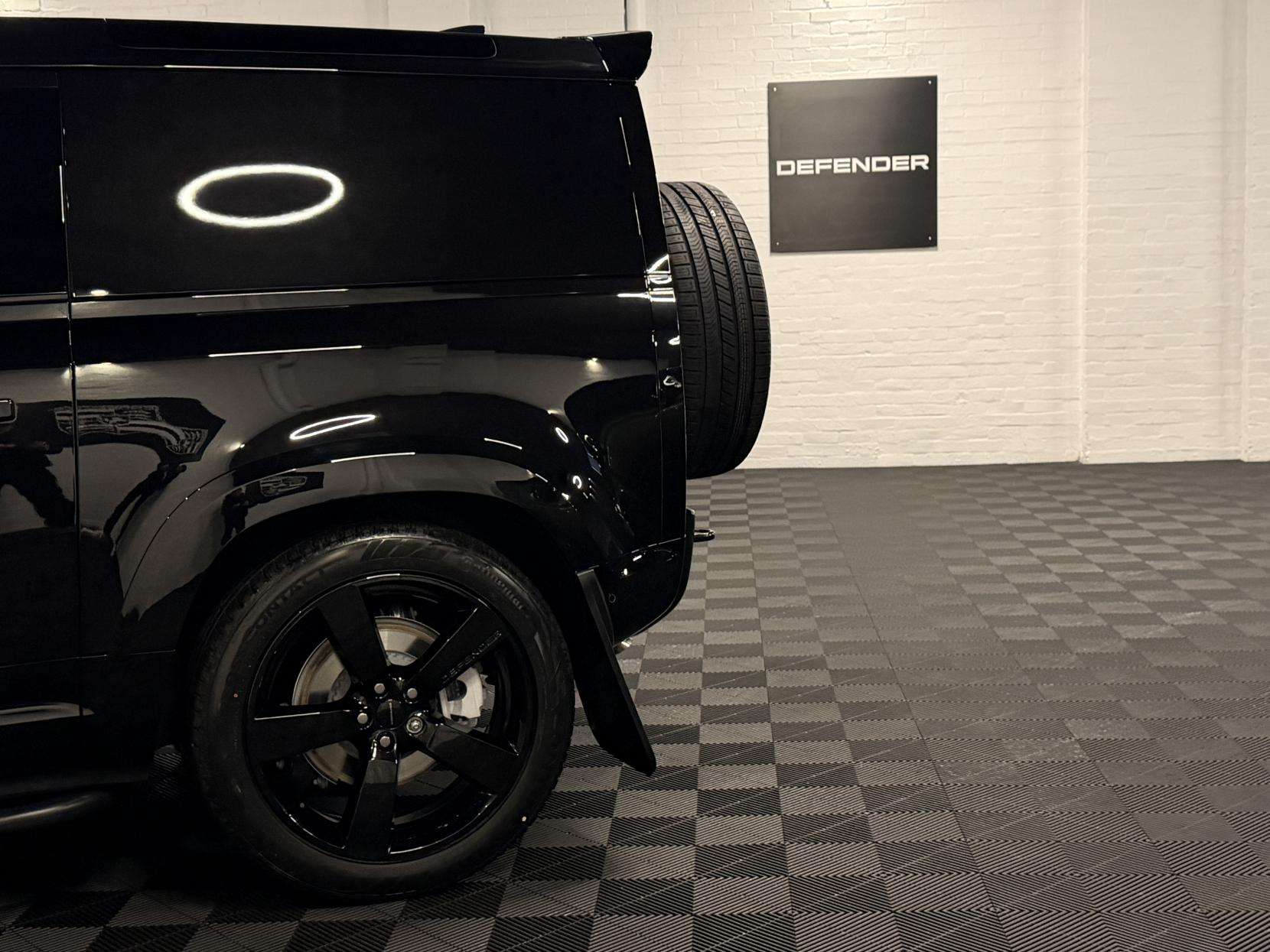 2025 LAND ROVER DEFENDER 90 2025 LAND ROVER DEFENDER 90