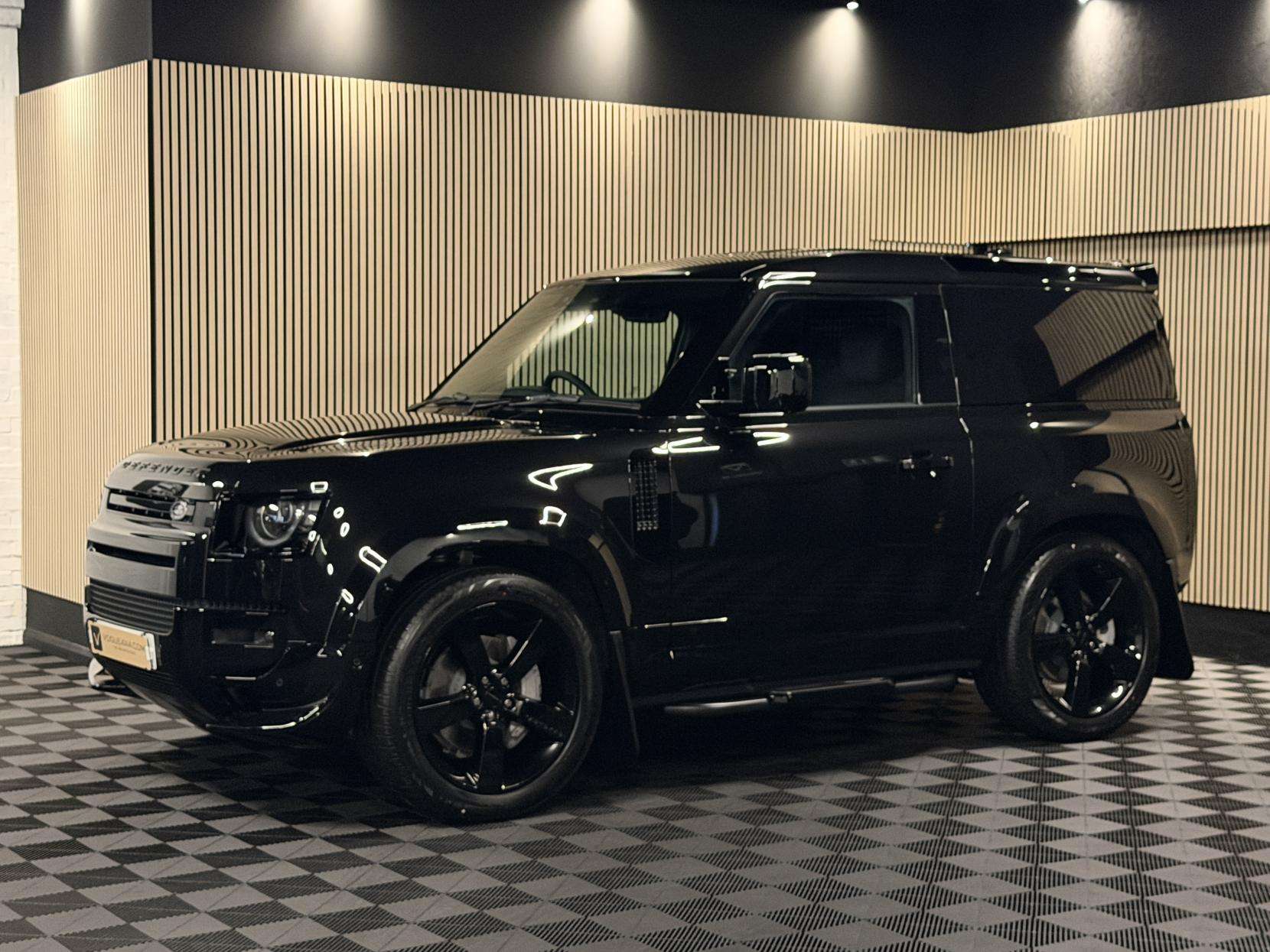 2025 LAND ROVER DEFENDER 90 2025 LAND ROVER DEFENDER 90