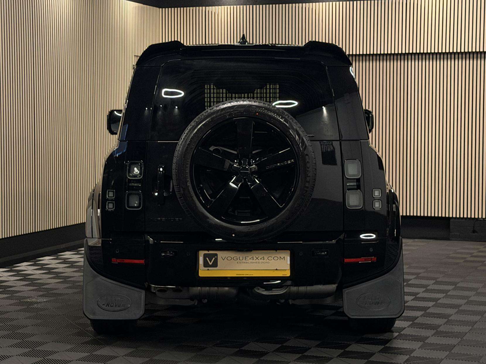 2025 LAND ROVER DEFENDER 90 2025 LAND ROVER DEFENDER 90