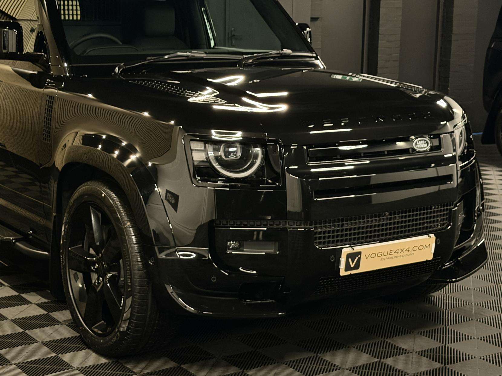 2025 LAND ROVER DEFENDER 90 2025 LAND ROVER DEFENDER 90