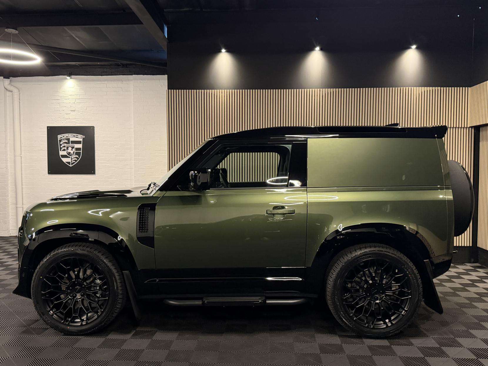 2026 LAND ROVER DEFENDER 90 2026 LAND ROVER DEFENDER 90