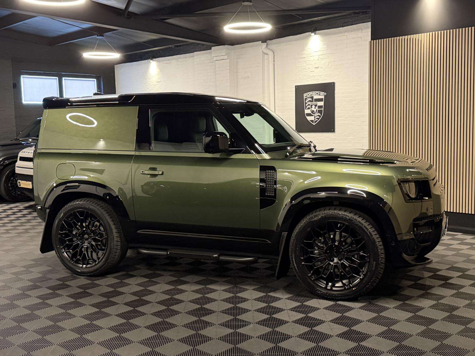 2026 LAND ROVER DEFENDER 90 2026 LAND ROVER DEFENDER 90