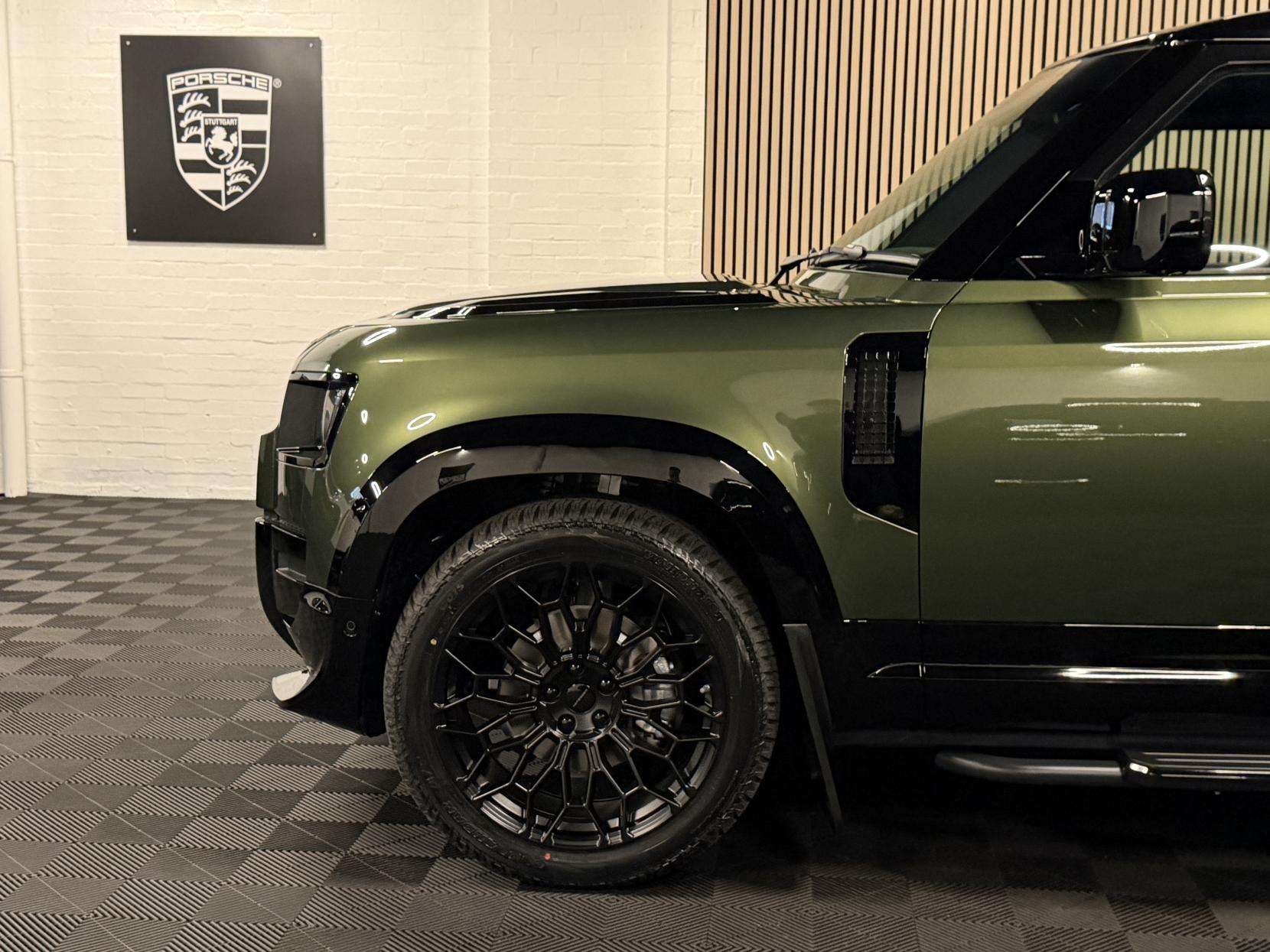 2026 LAND ROVER DEFENDER 90 2026 LAND ROVER DEFENDER 90