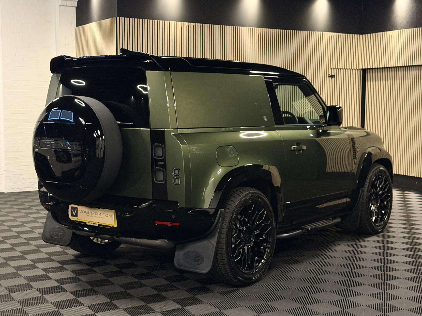 2026 LAND ROVER DEFENDER 90 2026 LAND ROVER DEFENDER 90