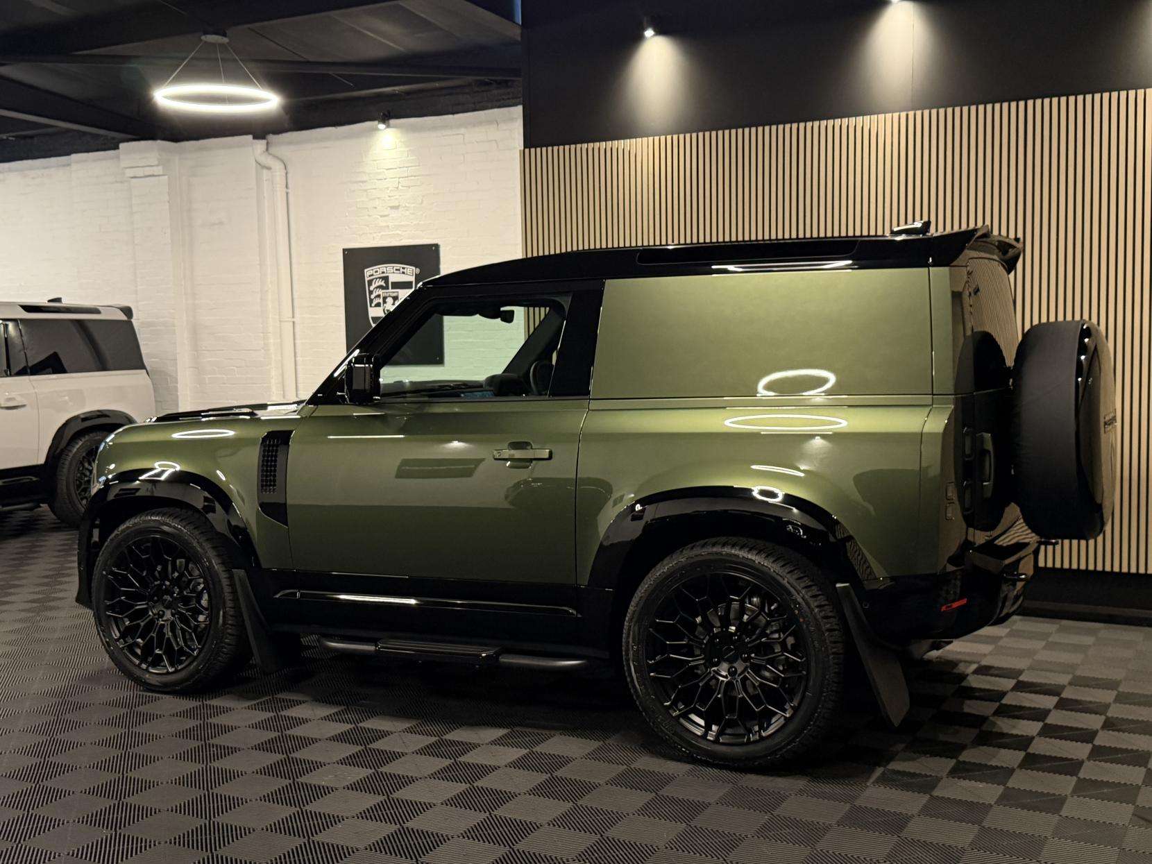 2026 LAND ROVER DEFENDER 90 2026 LAND ROVER DEFENDER 90