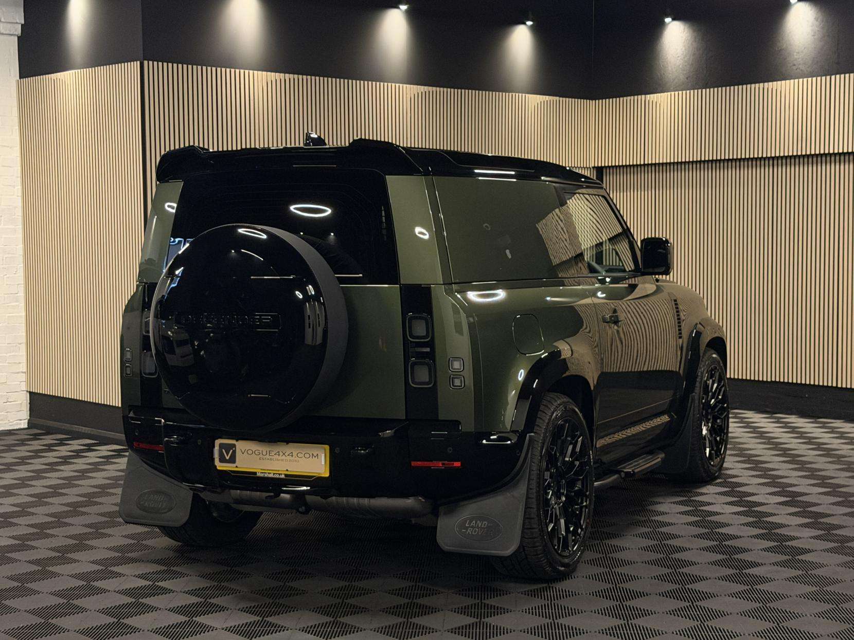 2026 LAND ROVER DEFENDER 90 2026 LAND ROVER DEFENDER 90