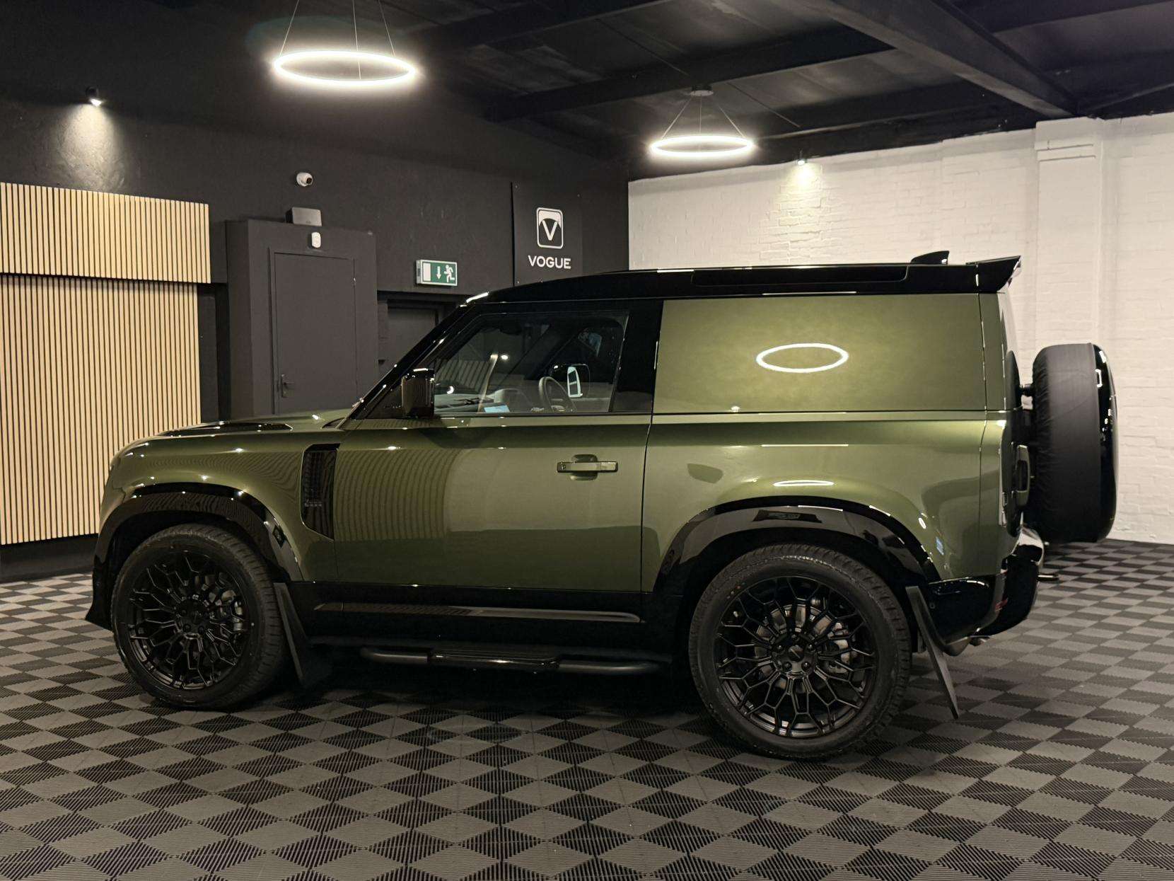 2026 LAND ROVER DEFENDER 90 2026 LAND ROVER DEFENDER 90