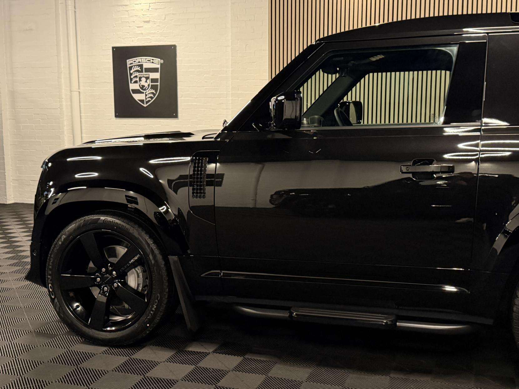 2025 LAND ROVER DEFENDER 90 2025 LAND ROVER DEFENDER 90