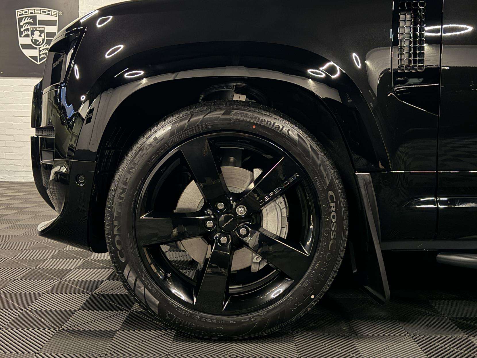 2025 LAND ROVER DEFENDER 90 2025 LAND ROVER DEFENDER 90