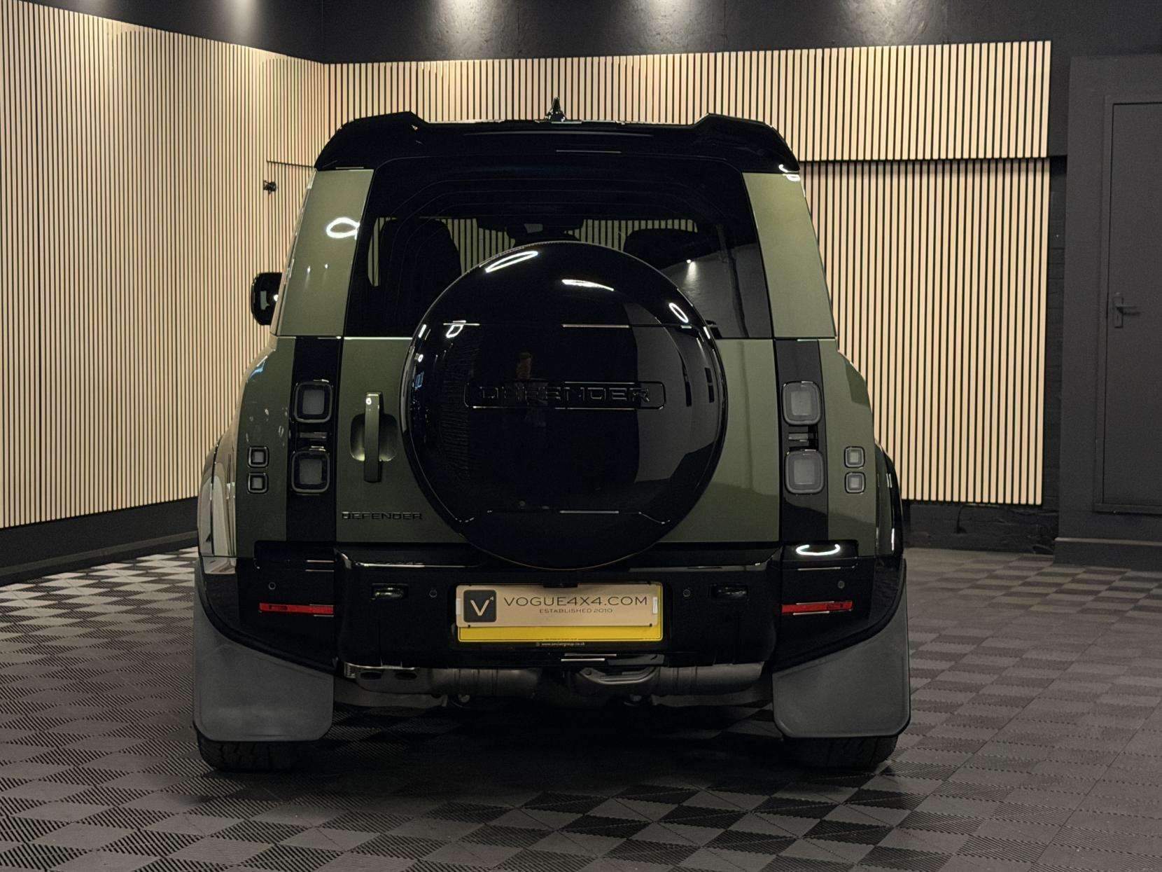 2026 LAND ROVER DEFENDER 110 2026 LAND ROVER DEFENDER 110