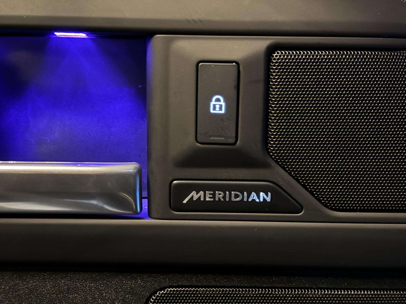 2024 LAND ROVER DEFENDER 110 2024 LAND ROVER DEFENDER 110