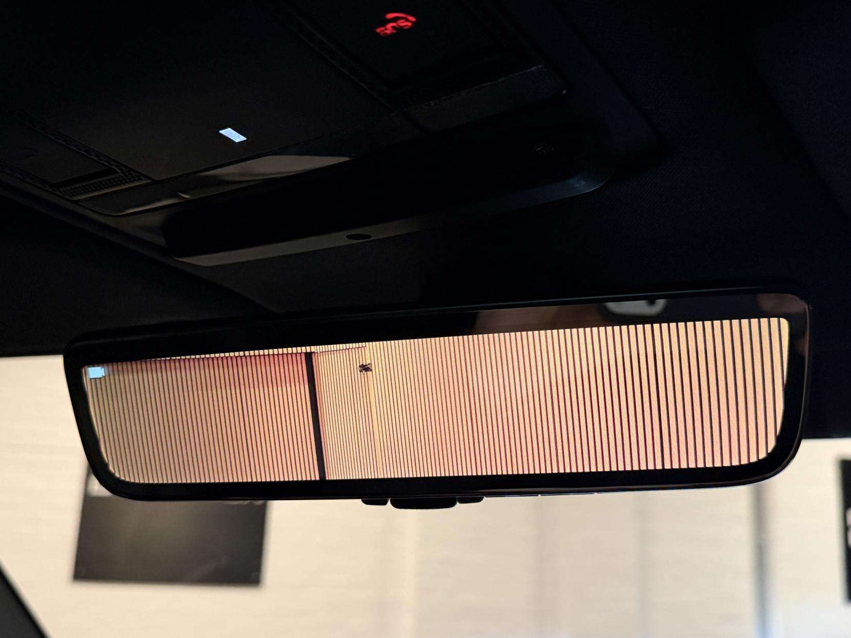 2023 LAND ROVER DEFENDER 110 2023 LAND ROVER DEFENDER 110