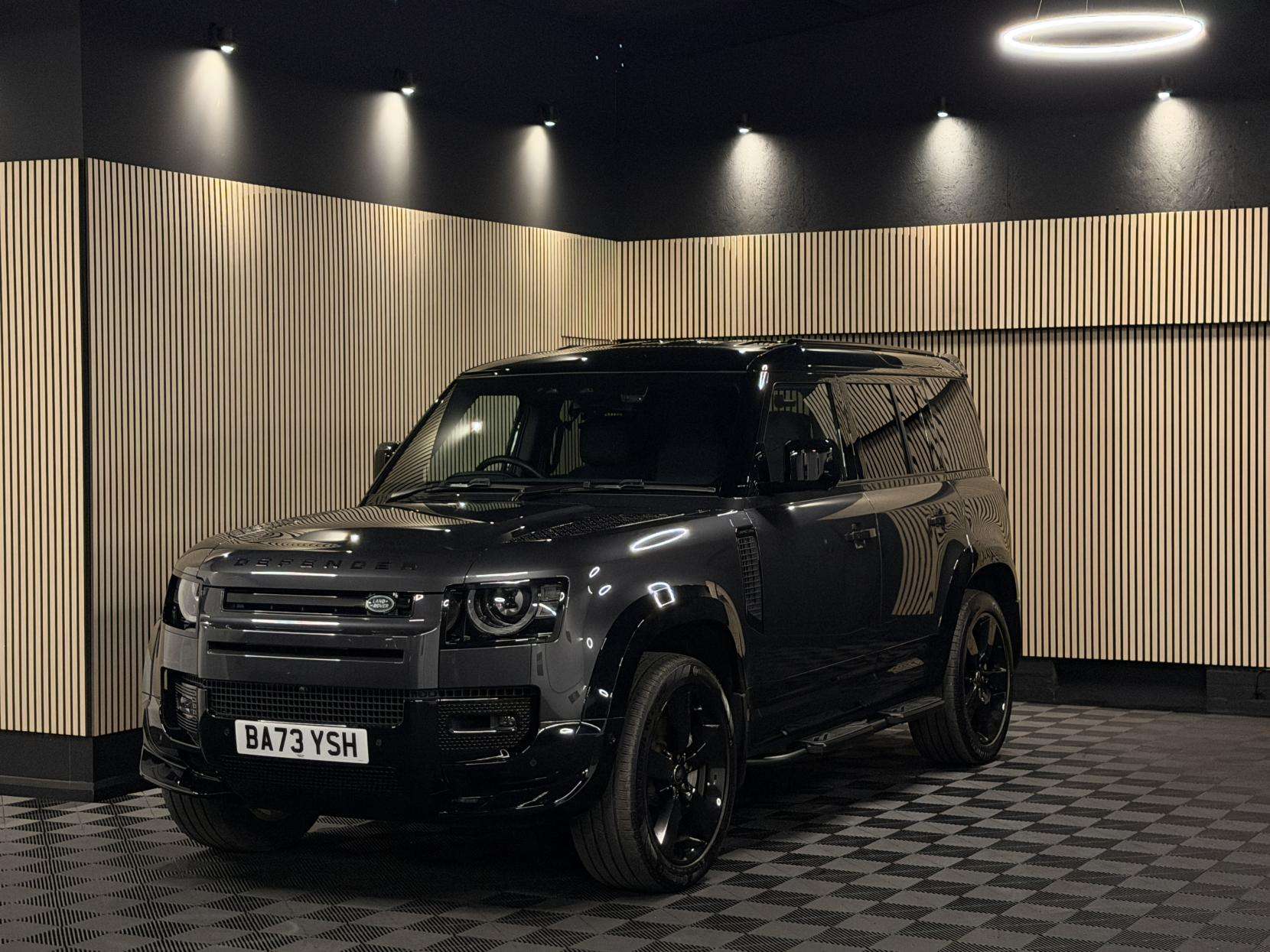 2023 LAND ROVER DEFENDER 110 2023 LAND ROVER DEFENDER 110