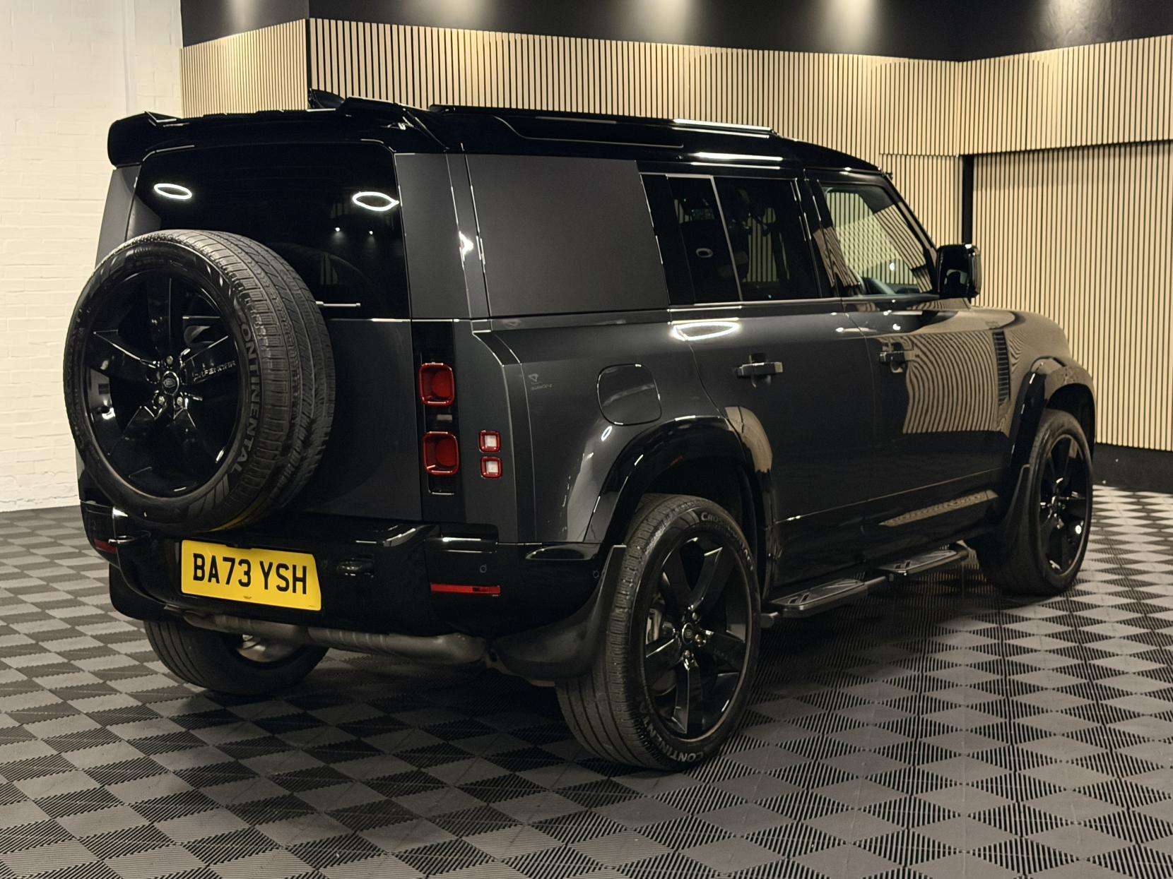 A 2023 LAND ROVER DEFENDER 110 3.0 D300 MHEV X-Dynamic HSE Hard Top SUV 5dr Diesel Auto 4WD MWB Euro 6 (s/s) (300 ps) A 2023 LAND ROVER DEFENDER 110 3.0 D300 MHEV X-Dynamic HSE Hard Top SUV 5dr Diesel Auto 4WD MWB Euro 6 (s/s) (300 ps)