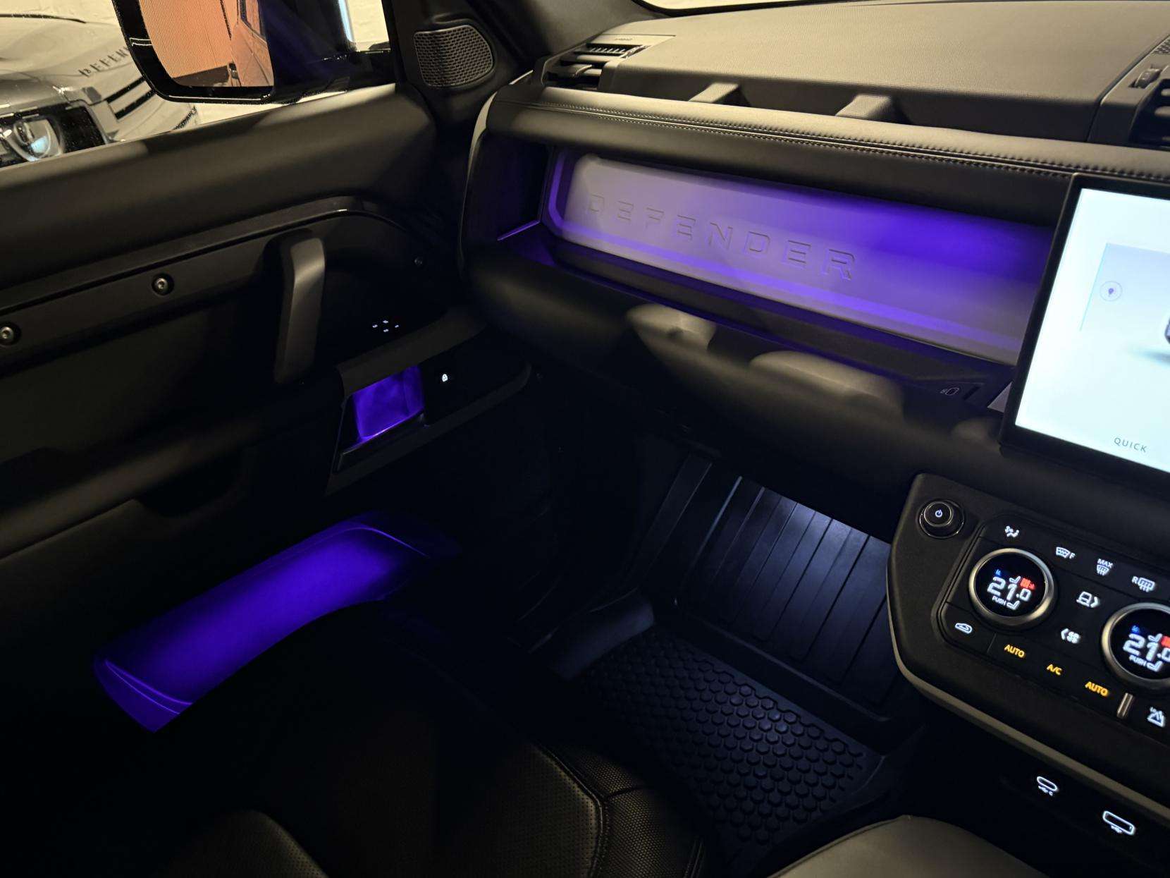 2023 LAND ROVER DEFENDER 110 2023 LAND ROVER DEFENDER 110