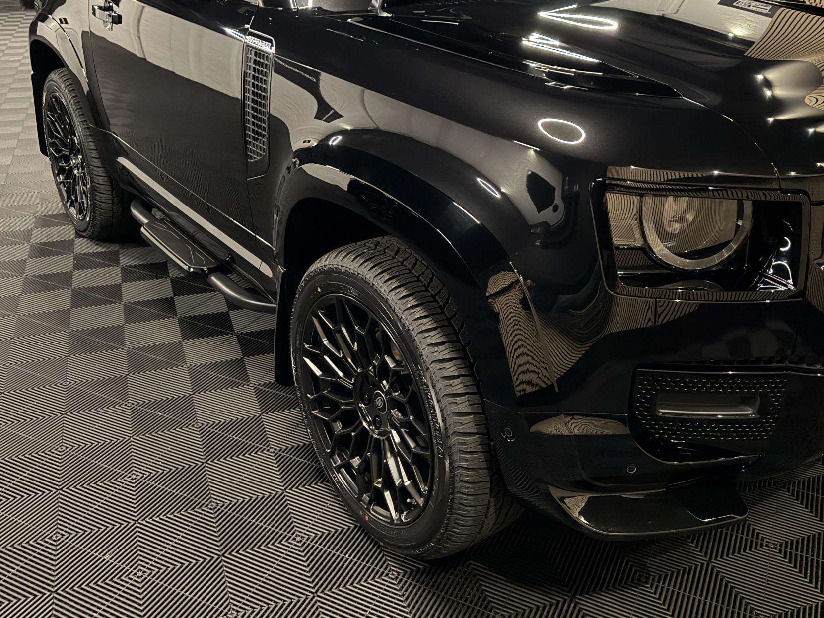 2025 LAND ROVER DEFENDER 90 2025 LAND ROVER DEFENDER 90