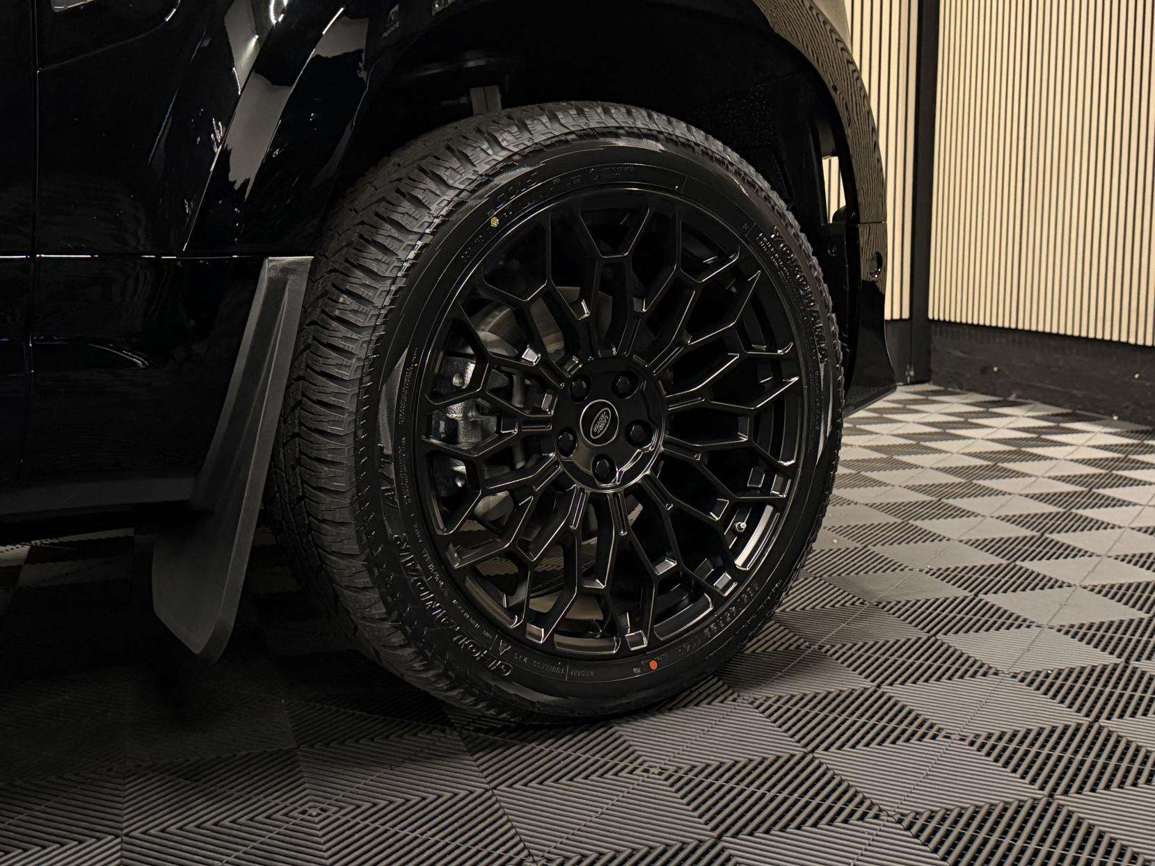 2025 LAND ROVER DEFENDER 90 2025 LAND ROVER DEFENDER 90