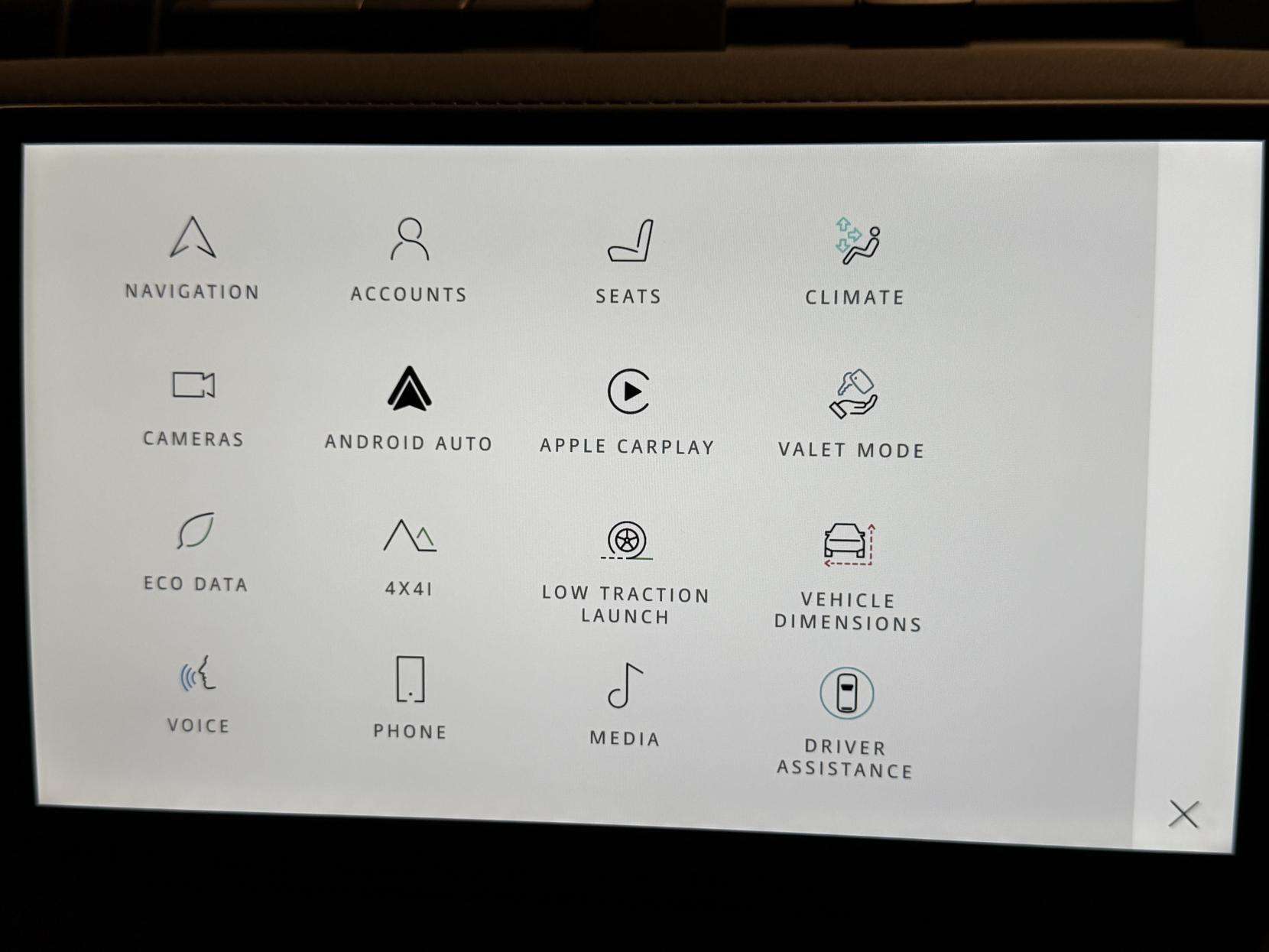 2025 LAND ROVER DEFENDER 90 2025 LAND ROVER DEFENDER 90