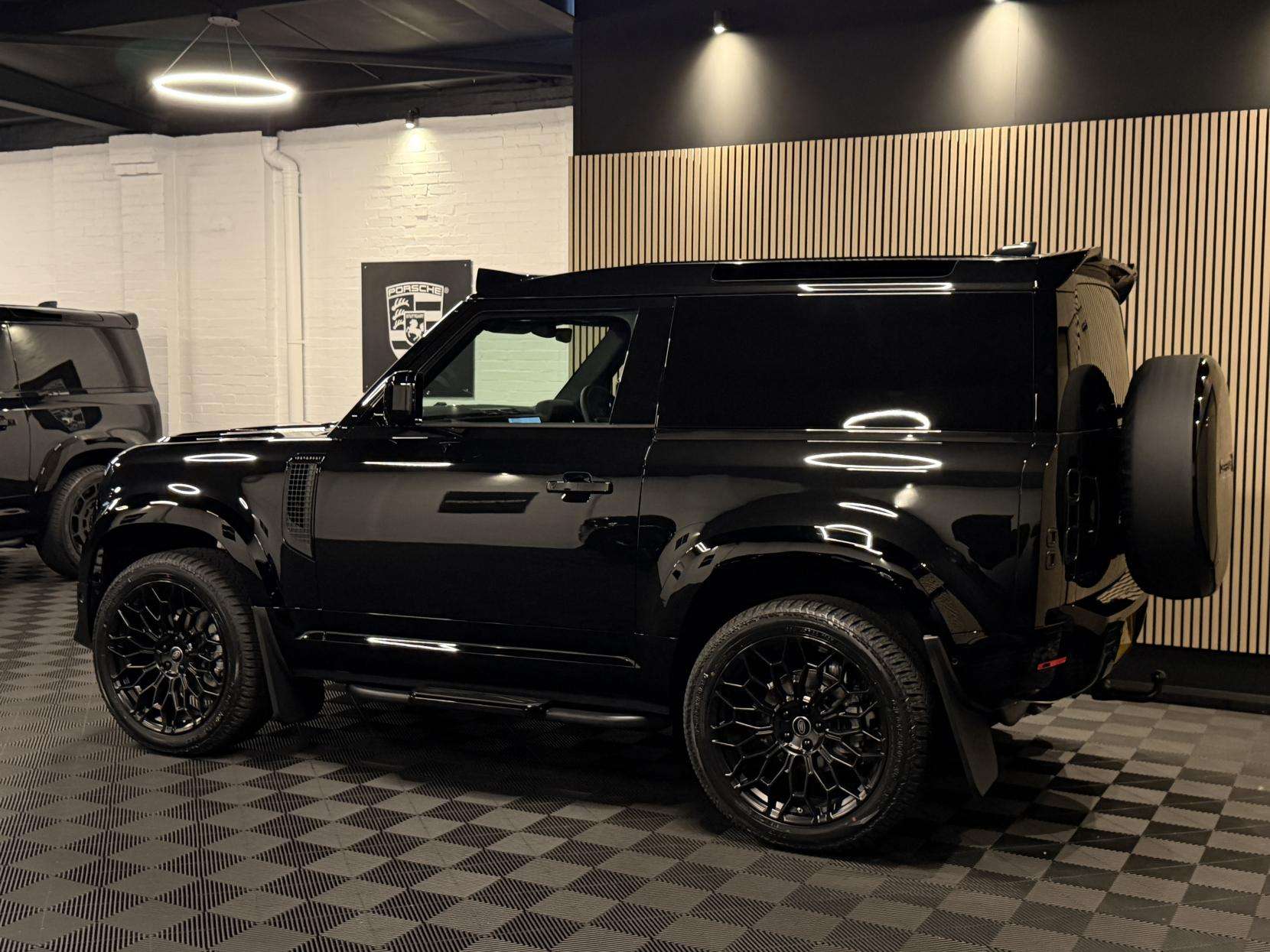 2025 LAND ROVER DEFENDER 90 2025 LAND ROVER DEFENDER 90