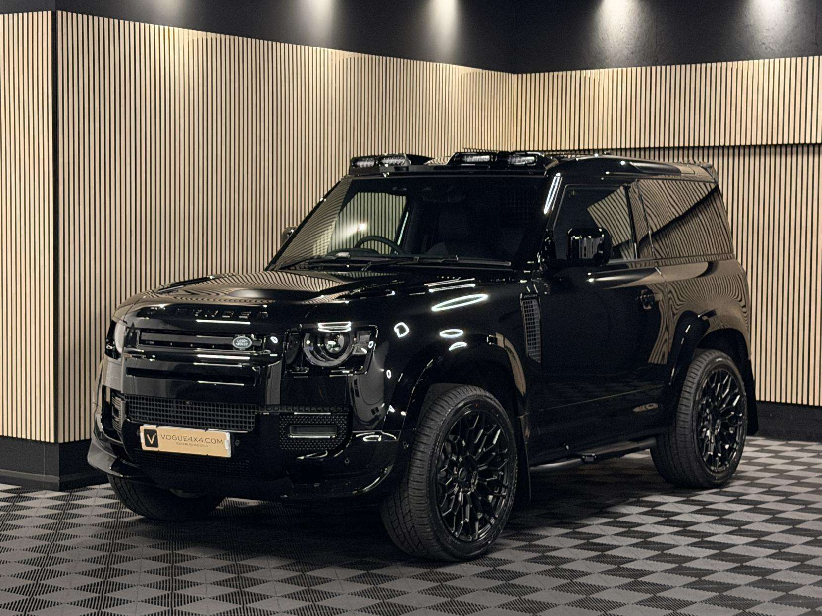 2025 LAND ROVER DEFENDER 90 2025 LAND ROVER DEFENDER 90