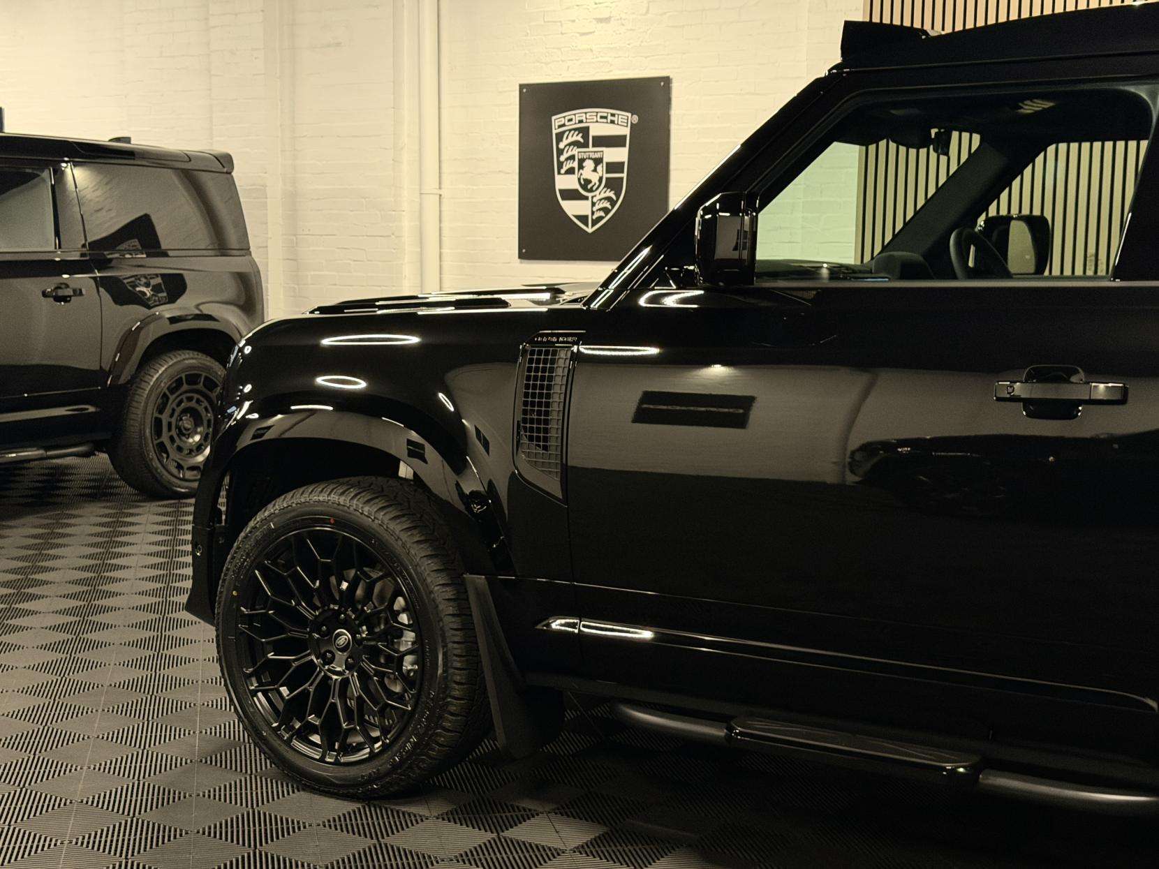 2025 LAND ROVER DEFENDER 90 2025 LAND ROVER DEFENDER 90