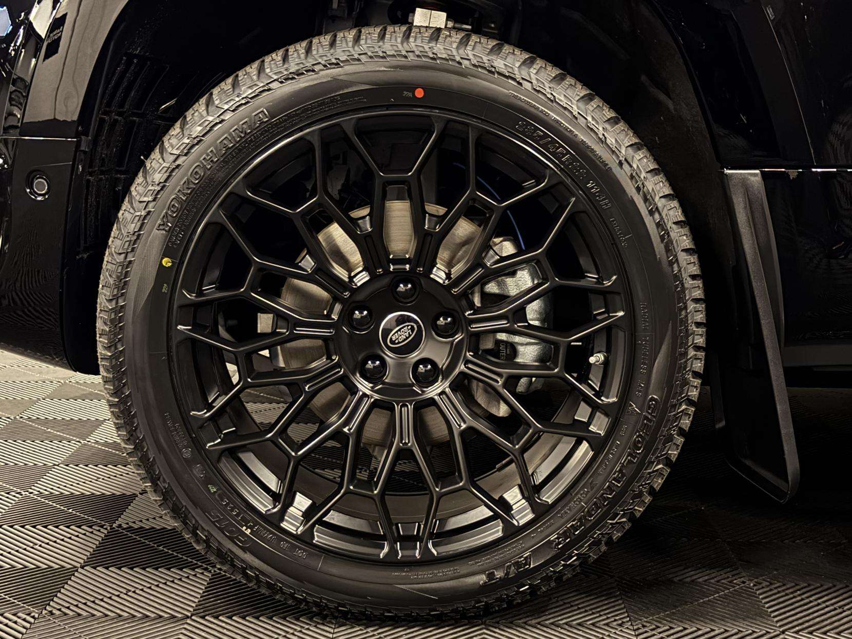 2025 LAND ROVER DEFENDER 90 2025 LAND ROVER DEFENDER 90