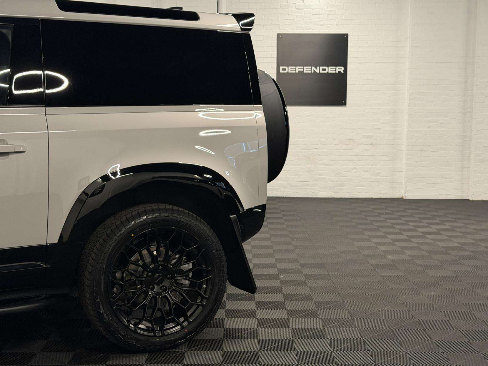 2026 LAND ROVER DEFENDER 90 2026 LAND ROVER DEFENDER 90
