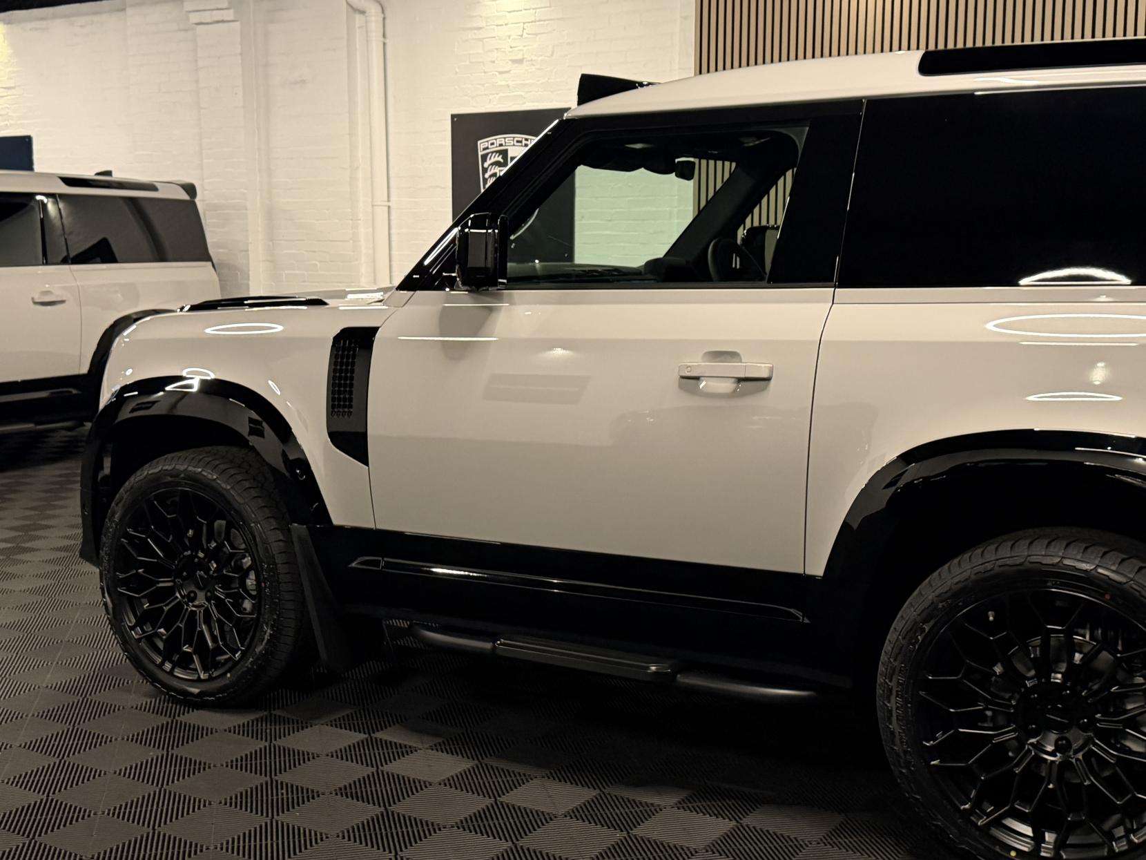 2026 LAND ROVER DEFENDER 90 2026 LAND ROVER DEFENDER 90