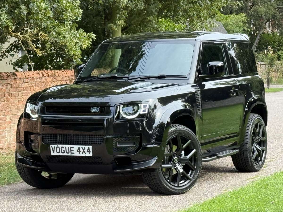 Check out this Land Rover Defender 90 2025 Diesel Automatic