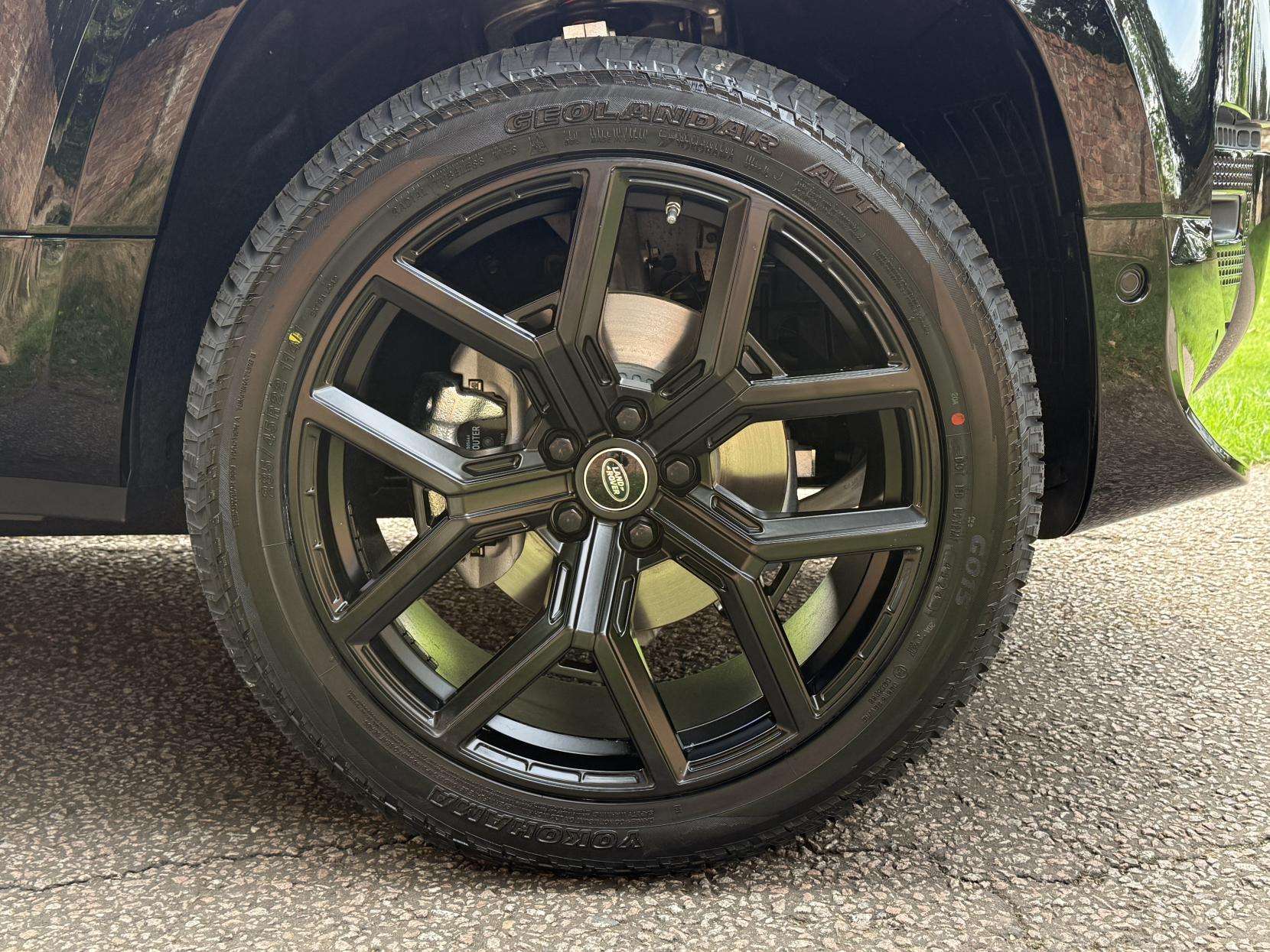 2025 LAND ROVER DEFENDER 90 2025 LAND ROVER DEFENDER 90