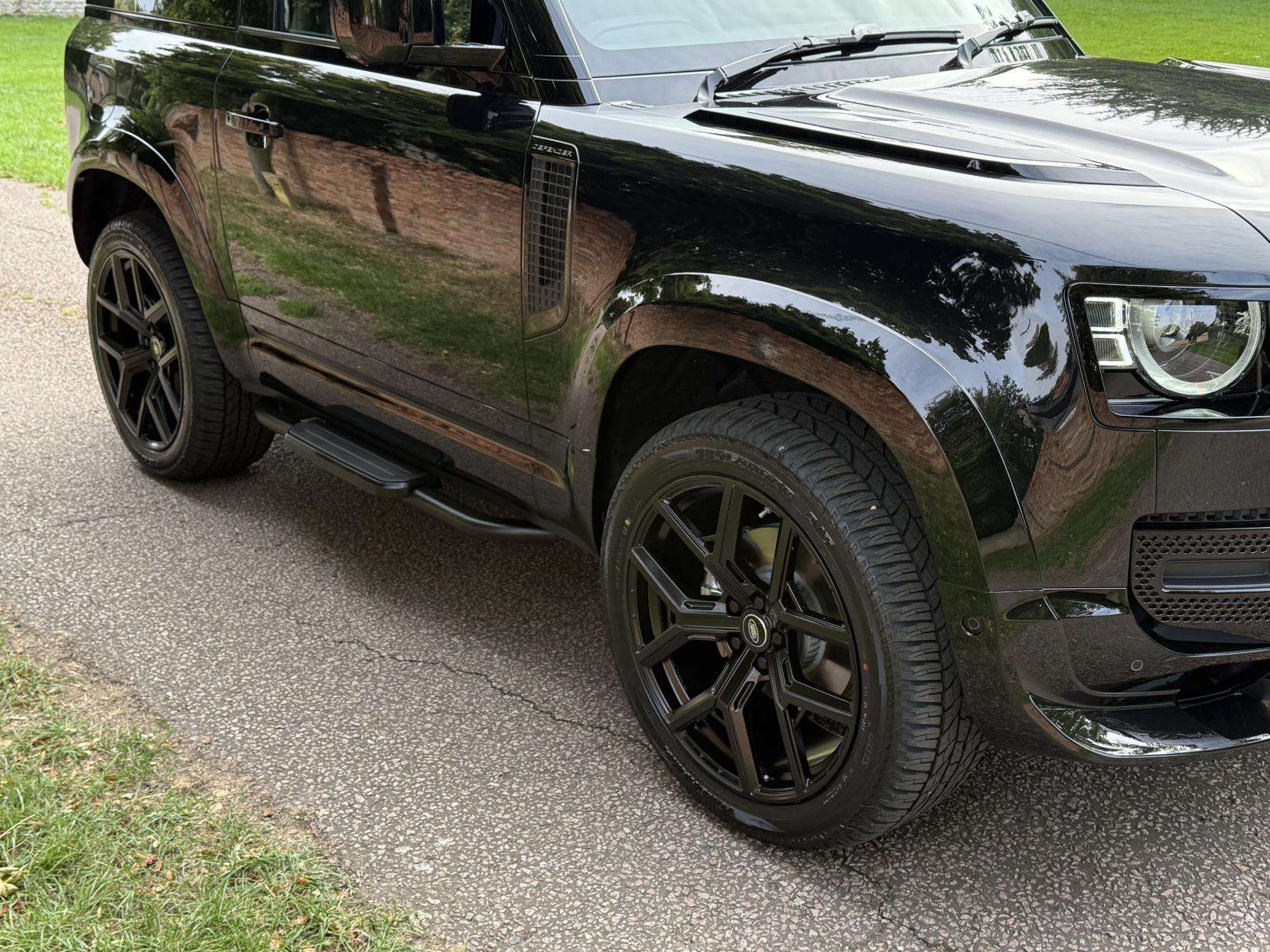 2025 LAND ROVER DEFENDER 90 2025 LAND ROVER DEFENDER 90