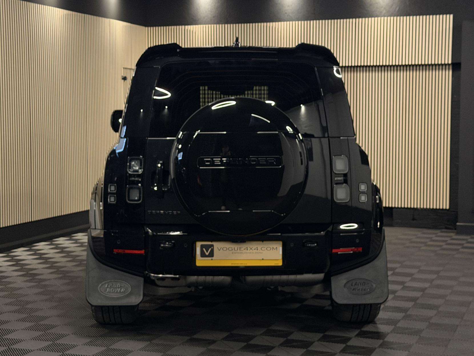 2026 LAND ROVER DEFENDER 90 2026 LAND ROVER DEFENDER 90